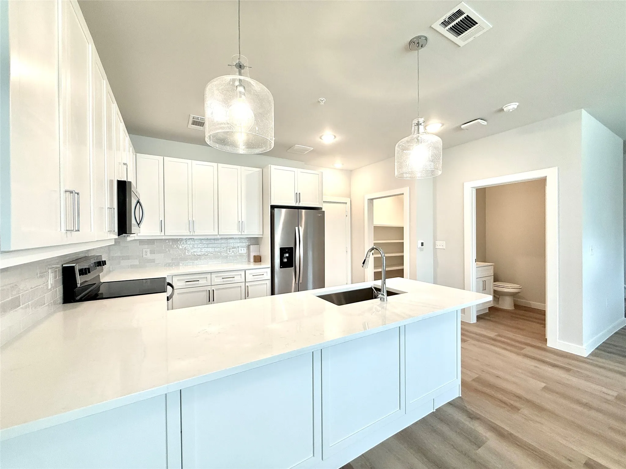 Townhouse For Rent in Tarrant County , 2306 Moonflower Road Bldg 22-2306, Mansfield, Texas 76063, 3 Bedroom, 3 Bathroom, 2 Garage spaces, 1,775 Sqft, built in 2026, mls#21303115, Real Estate Agent in Mansfield, Homes For Rent in Tarrant county, Homes For Rent in Mansfield, Realtor in Mansfield Texas, Real Estate Brokerage Independent Realty Texas, Luminita Cordes Realtor