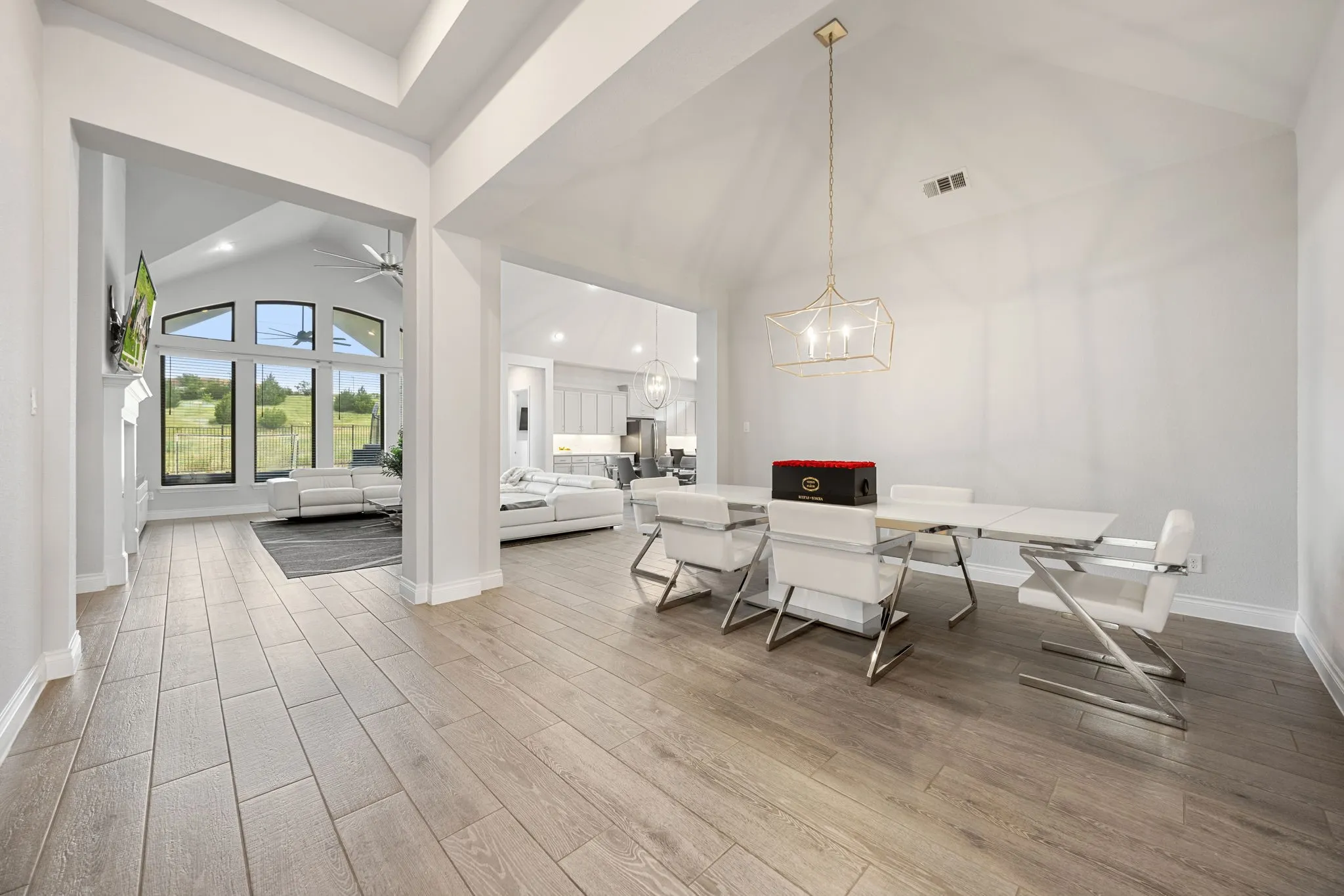 Single Family Residence For Sale in Denton County , 996 Myers Park Trail, Roanoke, Texas 76262, 5 Bedroom, 6 Bathroom, 2 Garage spaces, 3,760 Sqft, built in 2020, mls#21298645, Real Estate Agent in Roanoke, Homes For Sale in Denton county, Homes For Sale in Roanoke, Realtor in Roanoke Texas, Real Estate Brokerage Independent Realty Texas, Luminita Cordes Realtor