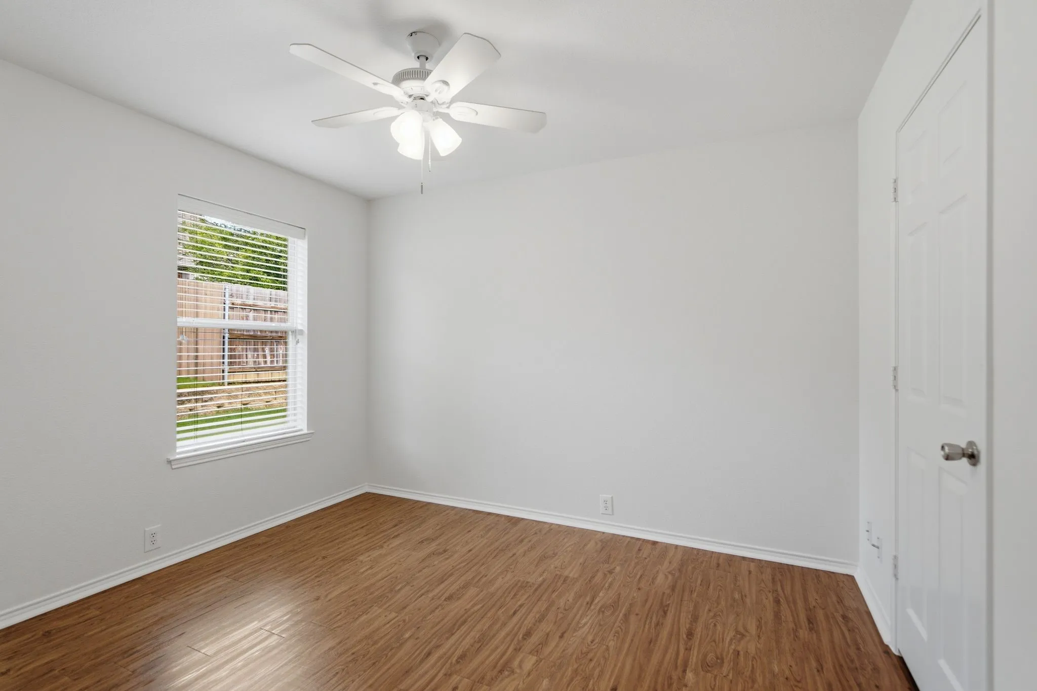 3rd bedroom or office
