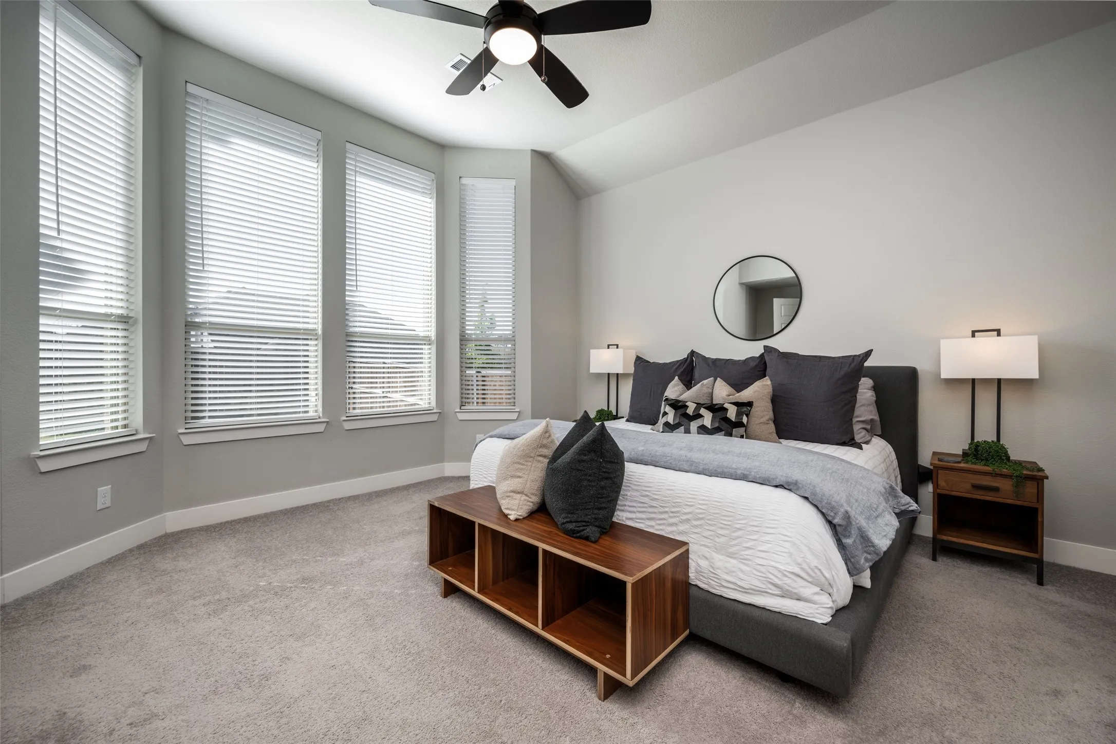 Single Family Residence For Sale in Denton County , 3921 Redbud Drive, Aubrey, Texas 76227, 4 Bedroom, 3 Bathroom, 2 Garage spaces, 2,326 Sqft, built in 2018, mls#21302965, Real Estate Agent in Aubrey, Homes For Sale in Denton county, Homes For Sale in Aubrey, Realtor in Aubrey Texas, Real Estate Brokerage Independent Realty Texas, Luminita Cordes Realtor