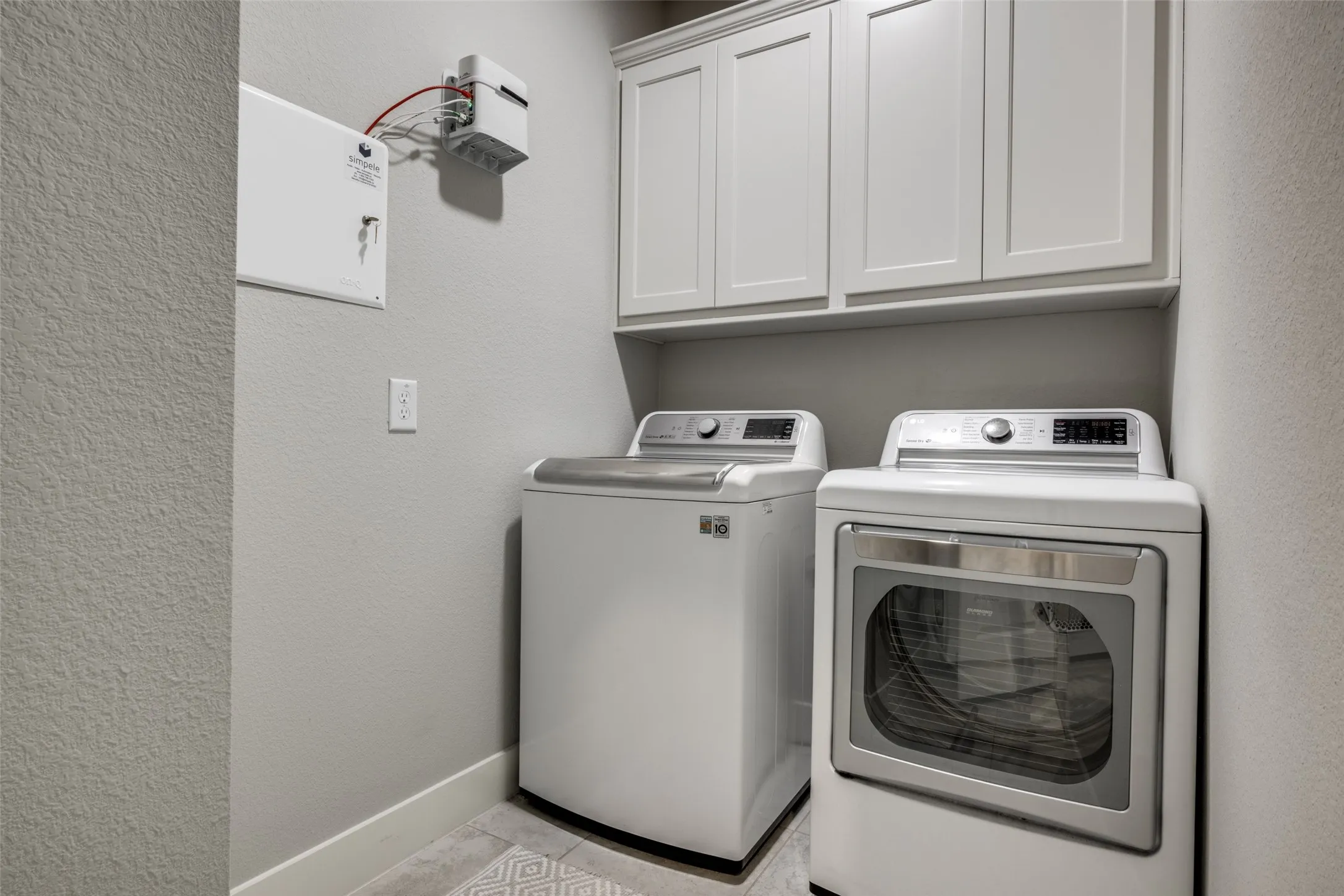 Single Family Residence For Sale in Denton County , 3921 Redbud Drive, Aubrey, Texas 76227, 4 Bedroom, 3 Bathroom, 2 Garage spaces, 2,326 Sqft, built in 2018, mls#21302965, Real Estate Agent in Aubrey, Homes For Sale in Denton county, Homes For Sale in Aubrey, Realtor in Aubrey Texas, Real Estate Brokerage Independent Realty Texas, Luminita Cordes Realtor