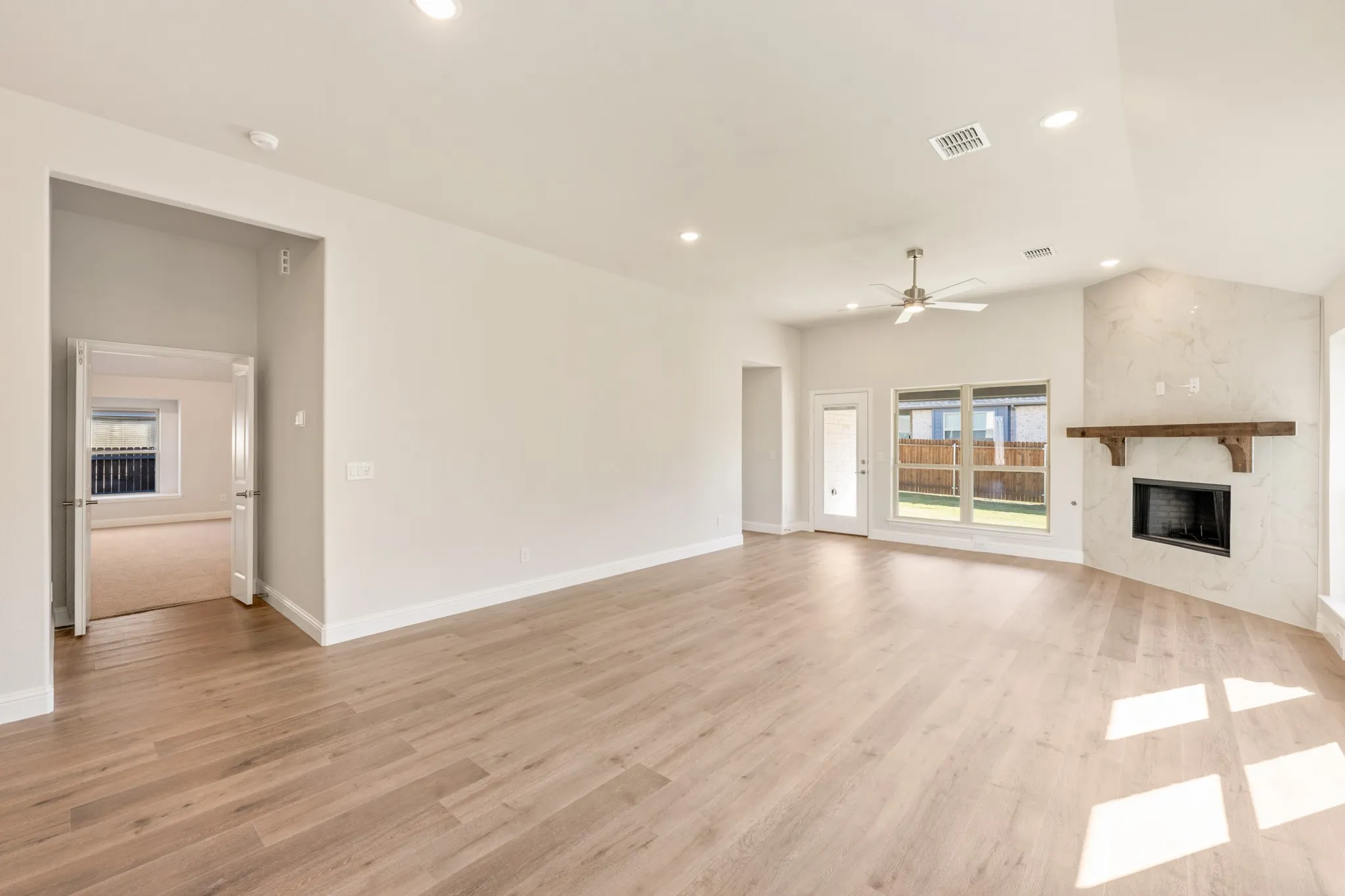 Single Family Residence For Sale in Johnson County , 210 Comanche Trail, Alvarado, Texas 76009, 4 Bedroom, 3 Bathroom, 2 Garage spaces, 2,752 Sqft, built in 2025, mls#21303172, Real Estate Agent in Alvarado, Homes For Sale in Johnson county, Homes For Sale in Alvarado, Realtor in Alvarado Texas, Real Estate Brokerage Independent Realty Texas, Luminita Cordes Realtor