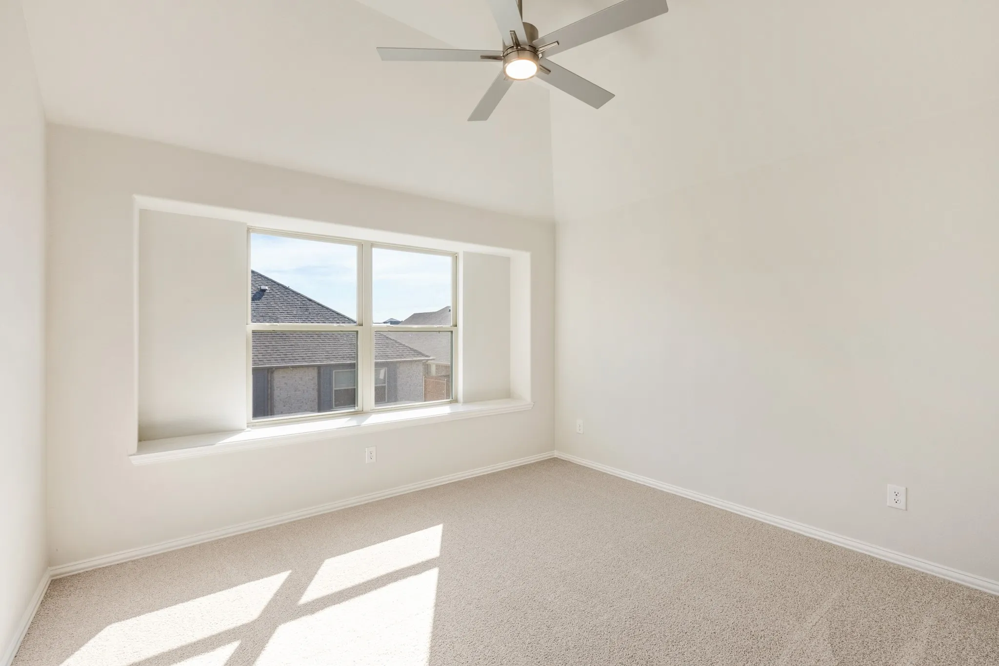 Single Family Residence For Sale in Johnson County , 210 Comanche Trail, Alvarado, Texas 76009, 4 Bedroom, 3 Bathroom, 2 Garage spaces, 2,752 Sqft, built in 2025, mls#21303172, Real Estate Agent in Alvarado, Homes For Sale in Johnson county, Homes For Sale in Alvarado, Realtor in Alvarado Texas, Real Estate Brokerage Independent Realty Texas, Luminita Cordes Realtor