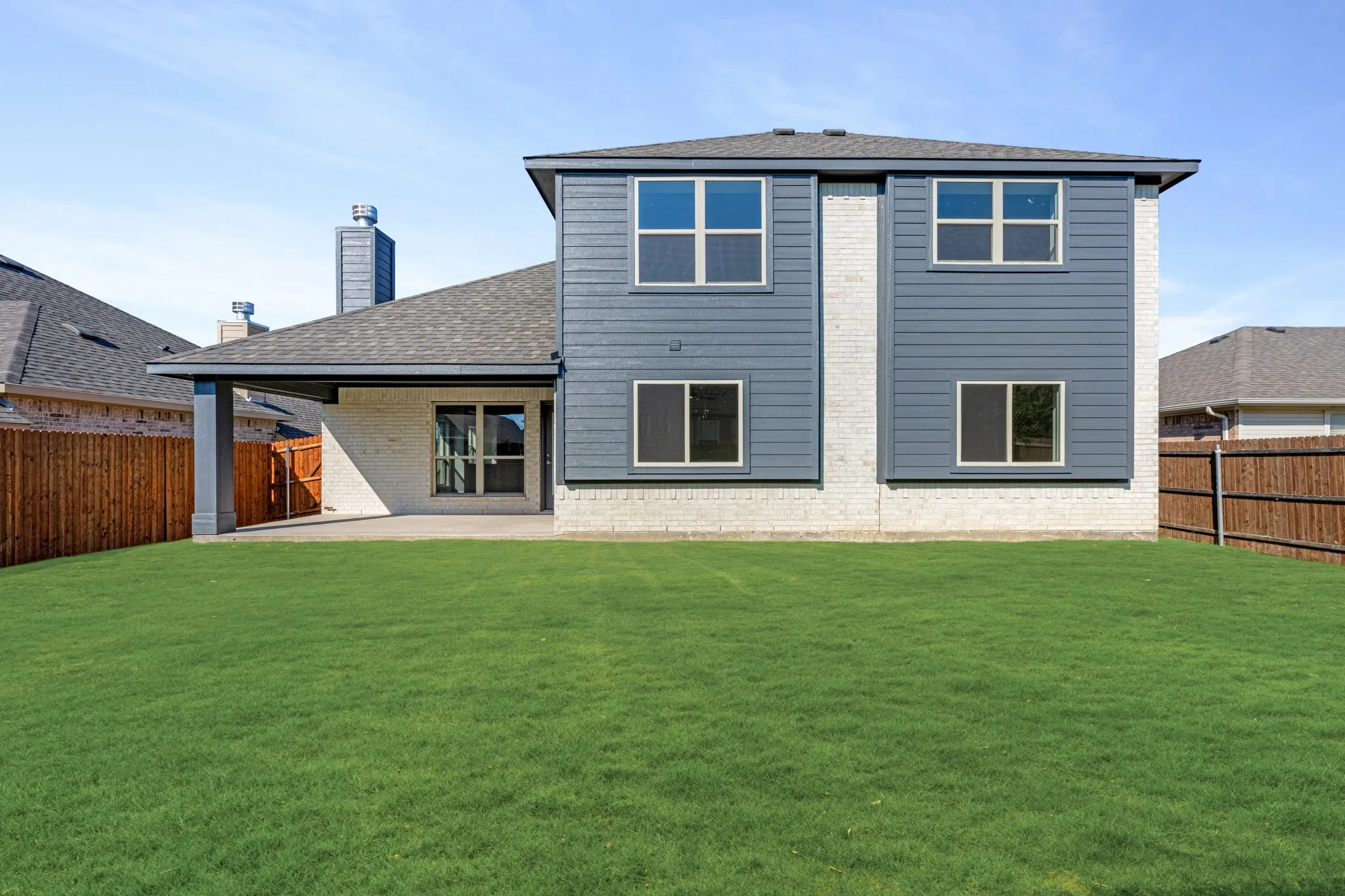 Single Family Residence For Sale in Johnson County , 210 Comanche Trail, Alvarado, Texas 76009, 4 Bedroom, 3 Bathroom, 2 Garage spaces, 2,752 Sqft, built in 2025, mls#21303172, Real Estate Agent in Alvarado, Homes For Sale in Johnson county, Homes For Sale in Alvarado, Realtor in Alvarado Texas, Real Estate Brokerage Independent Realty Texas, Luminita Cordes Realtor