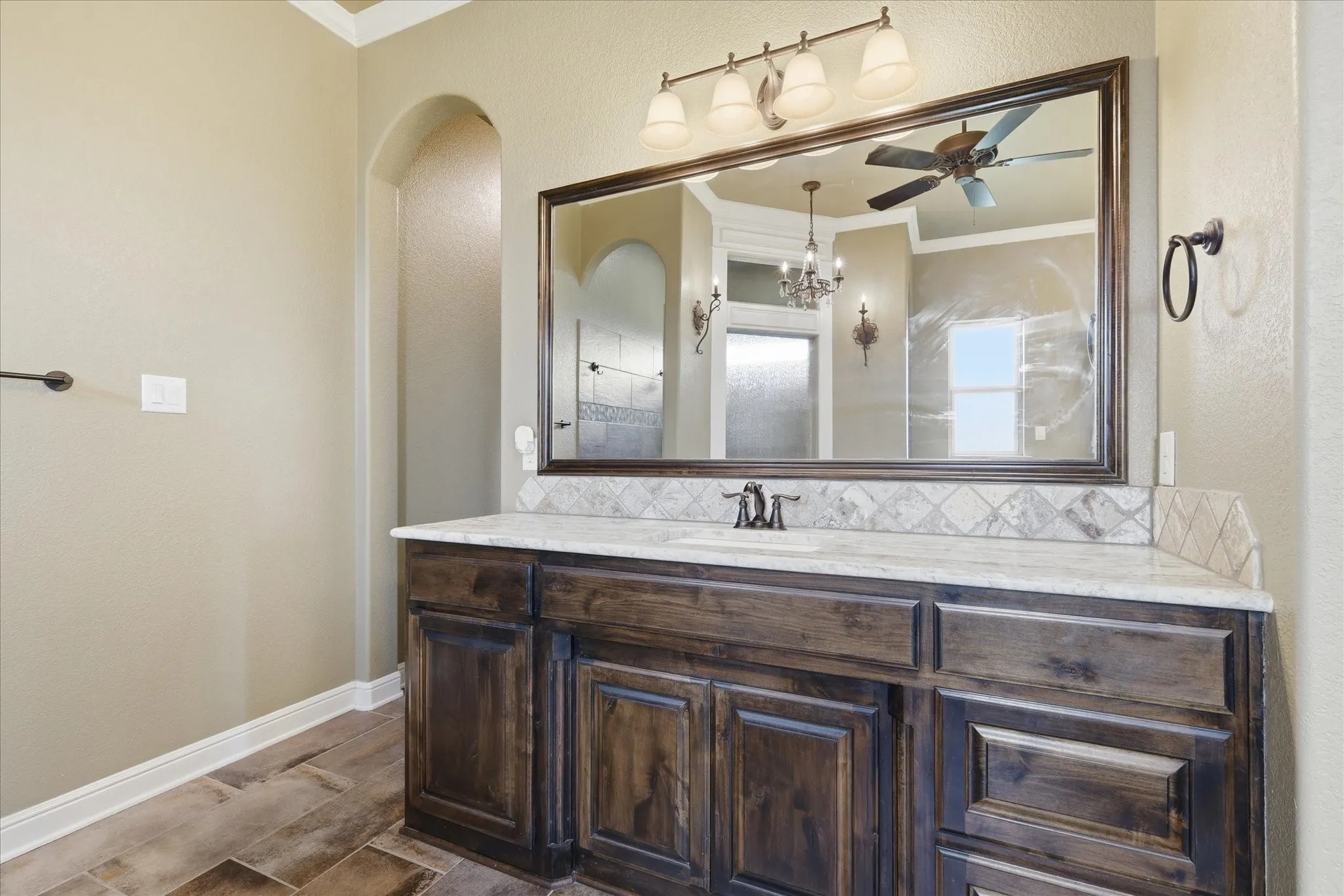 Single Family Residence For Sale in Wise County , 160 Vista Ridge Drive N, Decatur, Texas 76234, 4 Bedroom, 3 Bathroom, 3 Garage spaces, 2,819 Sqft, built in 2016, mls#21280717, Real Estate Agent in Decatur, Homes For Sale in Wise county, Homes For Sale in Decatur, Realtor in Decatur Texas, Real Estate Brokerage Independent Realty Texas, Luminita Cordes Realtor