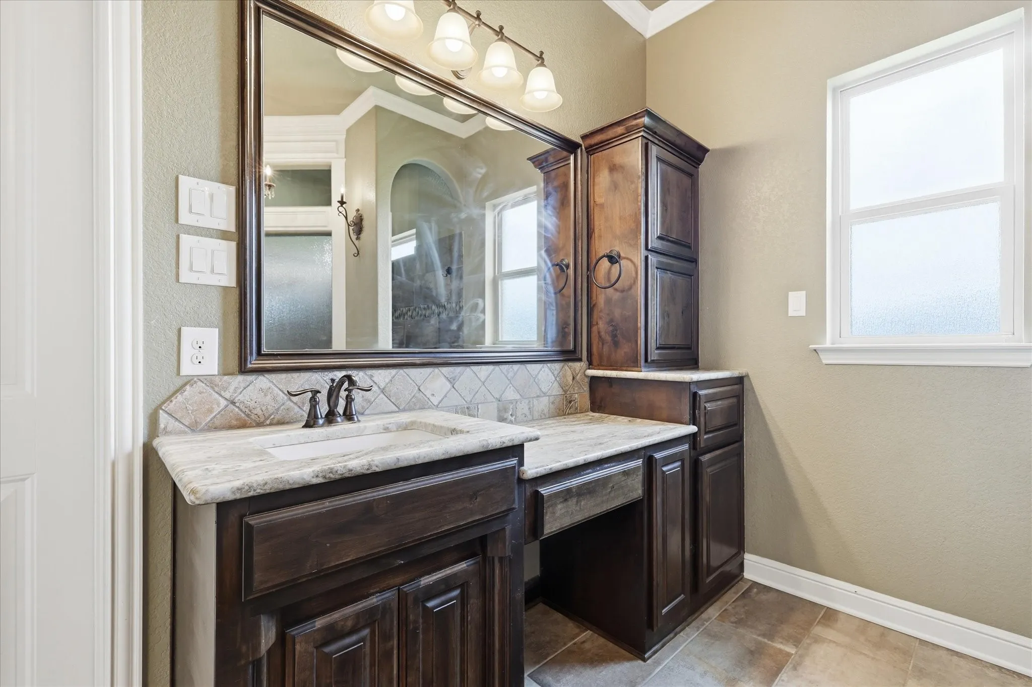 Single Family Residence For Sale in Wise County , 160 Vista Ridge Drive N, Decatur, Texas 76234, 4 Bedroom, 3 Bathroom, 3 Garage spaces, 2,819 Sqft, built in 2016, mls#21280717, Real Estate Agent in Decatur, Homes For Sale in Wise county, Homes For Sale in Decatur, Realtor in Decatur Texas, Real Estate Brokerage Independent Realty Texas, Luminita Cordes Realtor