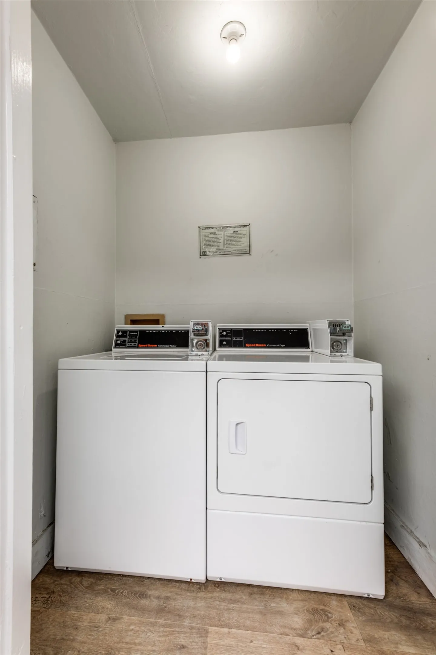 Apartment For Rent in Dallas County , 3440 Rosedale Avenue 1, University Park, Texas 75205, 2 Bedroom, 2 Bathroom, Garage spaces, 857 Sqft, built in 1937, mls#21303191, Real Estate Agent in University Park, Homes For Rent in Dallas county, Homes For Rent in University Park, Realtor in University Park Texas, Real Estate Brokerage Independent Realty Texas, Luminita Cordes Realtor
