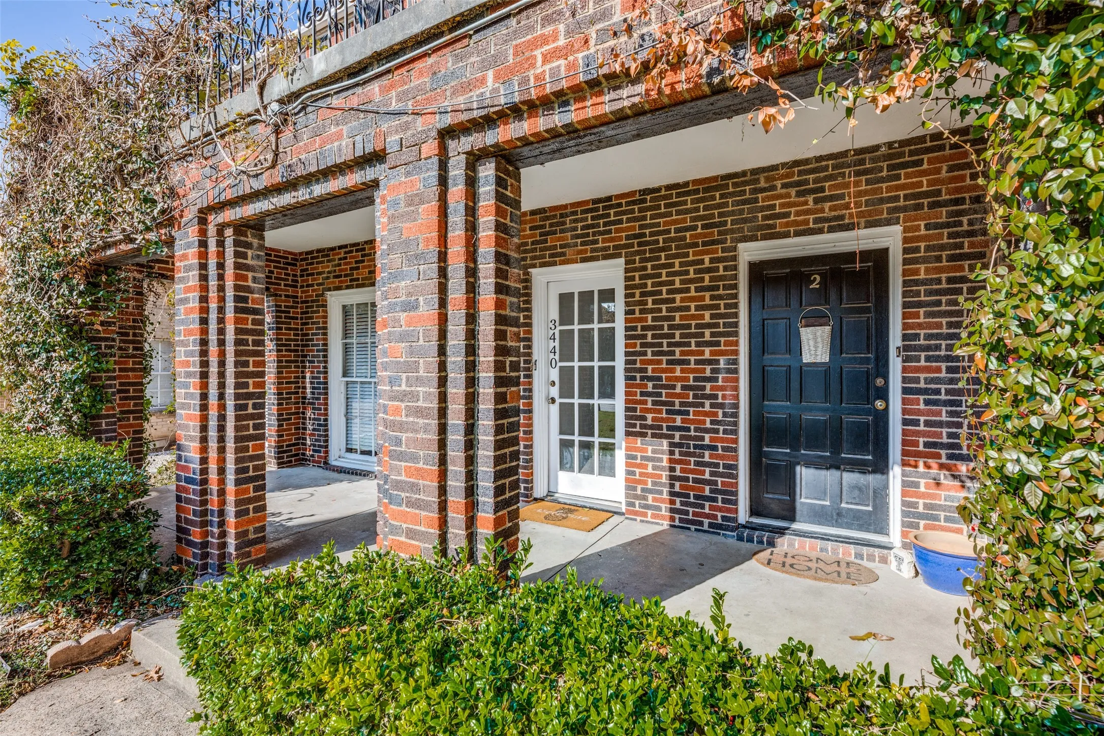 Apartment For Rent in Dallas County , 3440 Rosedale Avenue 1, University Park, Texas 75205, 2 Bedroom, 2 Bathroom, Garage spaces, 857 Sqft, built in 1937, mls#21303191, Real Estate Agent in University Park, Homes For Rent in Dallas county, Homes For Rent in University Park, Realtor in University Park Texas, Real Estate Brokerage Independent Realty Texas, Luminita Cordes Realtor