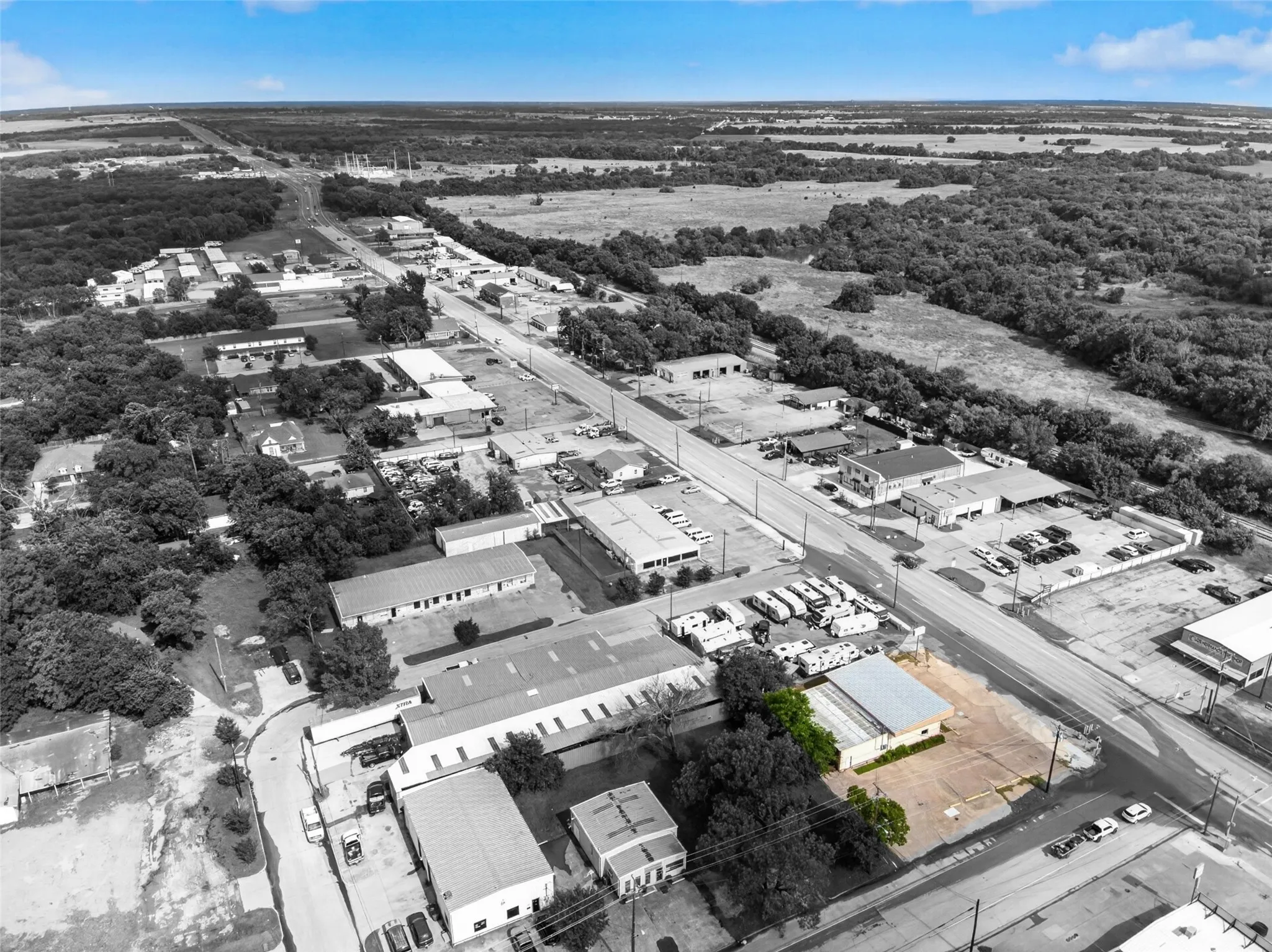 Retail For Sale in Kaufman County , 815 E Moore Avenue, Terrell, Texas 75160, 0, 0, Garage spaces, 0 Sqft, built in 1965, Price $650,000, mls#21298454, Real Estate Agent in Terrell, Homes For Sale in Kaufman county, Homes For Sale in Terrell, Realtor in Terrell Texas, Real Estate Brokerage Independent Realty Texas, Luminita Cordes Realtor
