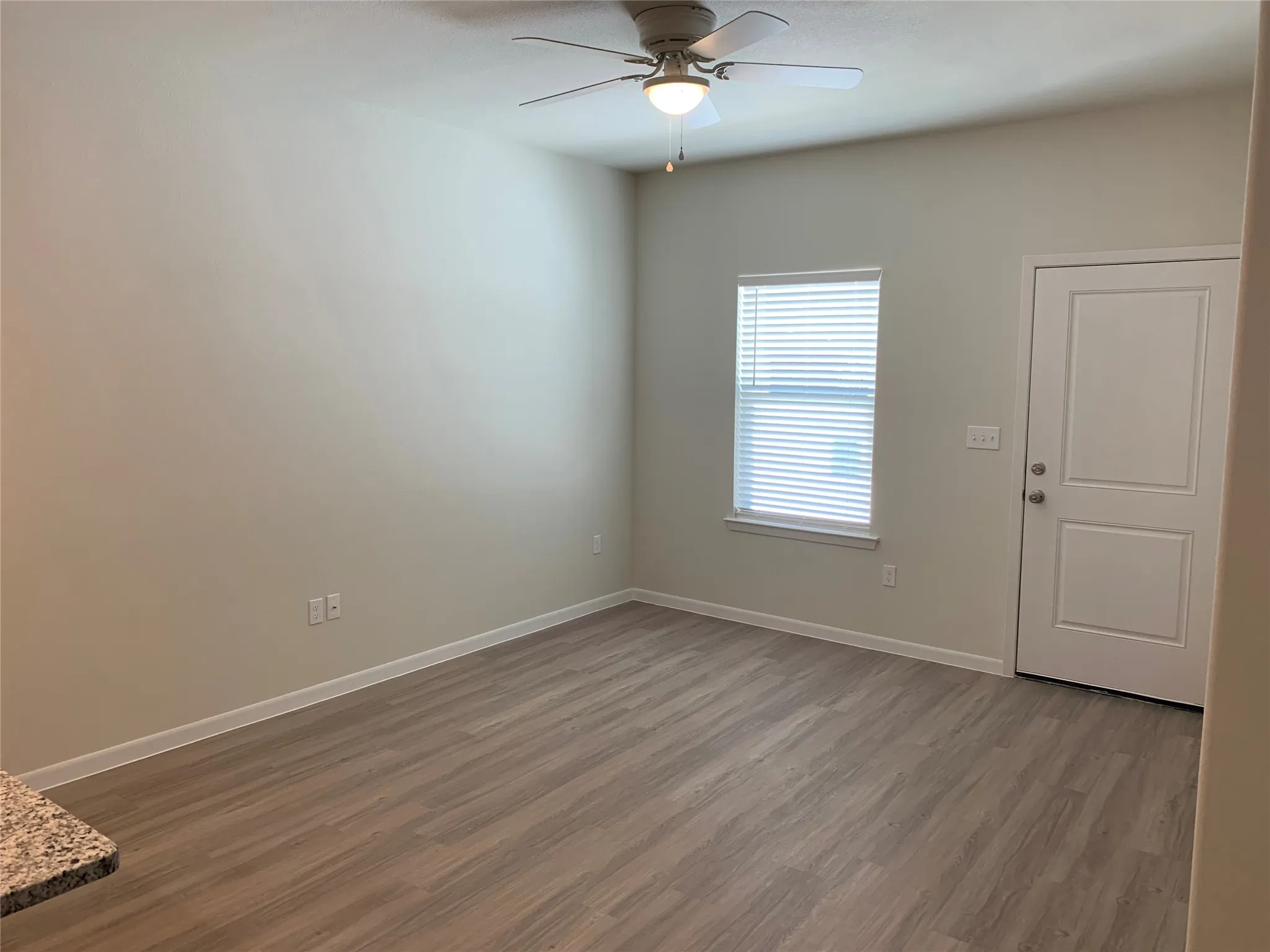 Duplex For Rent in Grayson County , 2317 N Hickory, Sherman, Texas 75092, 2 Bedrooms, 2 Bathrooms, Garage spaces, 951 Sqft, built in 2021, Price $1,250, mls#21303202, Real Estate Agent in Sherman, Homes For Rent in Grayson county, Homes For Rent in Sherman, Realtor in Sherman Texas, Real Estate Brokerage Independent Realty Texas, Luminita Cordes Realtor