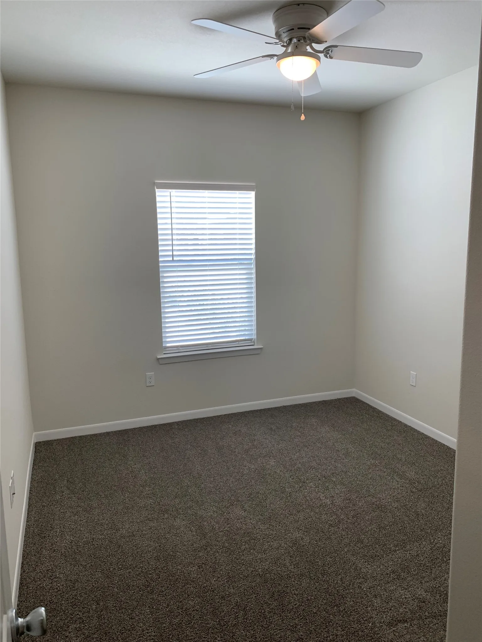 Duplex For Rent in Grayson County , 2317 N Hickory, Sherman, Texas 75092, 2 Bedrooms, 2 Bathrooms, Garage spaces, 951 Sqft, built in 2021, Price $1,250, mls#21303202, Real Estate Agent in Sherman, Homes For Rent in Grayson county, Homes For Rent in Sherman, Realtor in Sherman Texas, Real Estate Brokerage Independent Realty Texas, Luminita Cordes Realtor