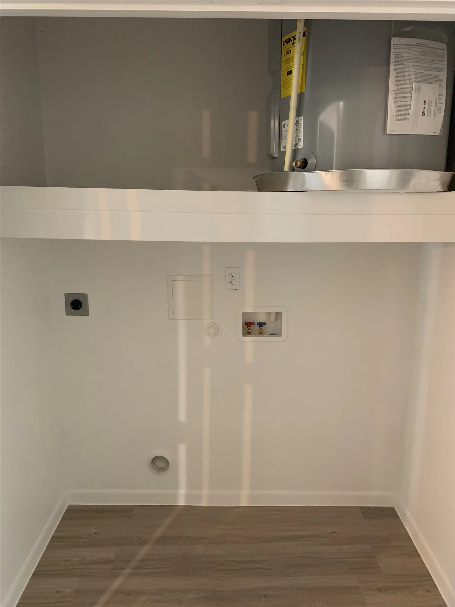 Duplex For Rent in Grayson County , 2317 N Hickory, Sherman, Texas 75092, 2 Bedrooms, 2 Bathrooms, Garage spaces, 951 Sqft, built in 2021, Price $1,250, mls#21303202, Real Estate Agent in Sherman, Homes For Rent in Grayson county, Homes For Rent in Sherman, Realtor in Sherman Texas, Real Estate Brokerage Independent Realty Texas, Luminita Cordes Realtor