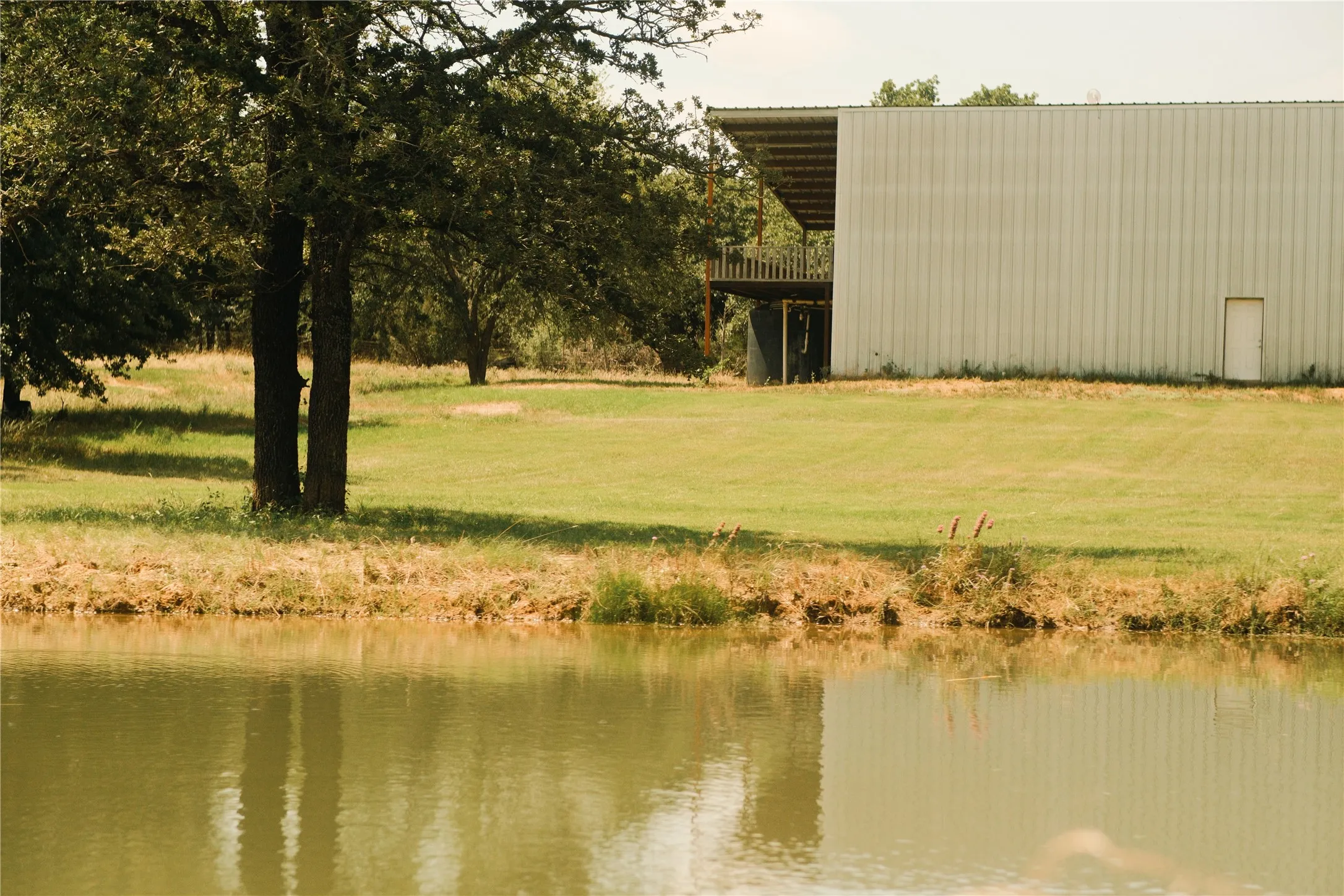 Farm For Sale in Hood County , 10405 Lipan Highway, Lipan, Texas 76462, 3 Bedroom, 2 Bathroom, Garage spaces, 1,200 Sqft, built in 2010, mls#21303074, Real Estate Agent in Lipan, Homes For Sale in Hood county, Homes For Sale in Lipan, Realtor in Lipan Texas, Real Estate Brokerage Independent Realty Texas, Luminita Cordes Realtor
