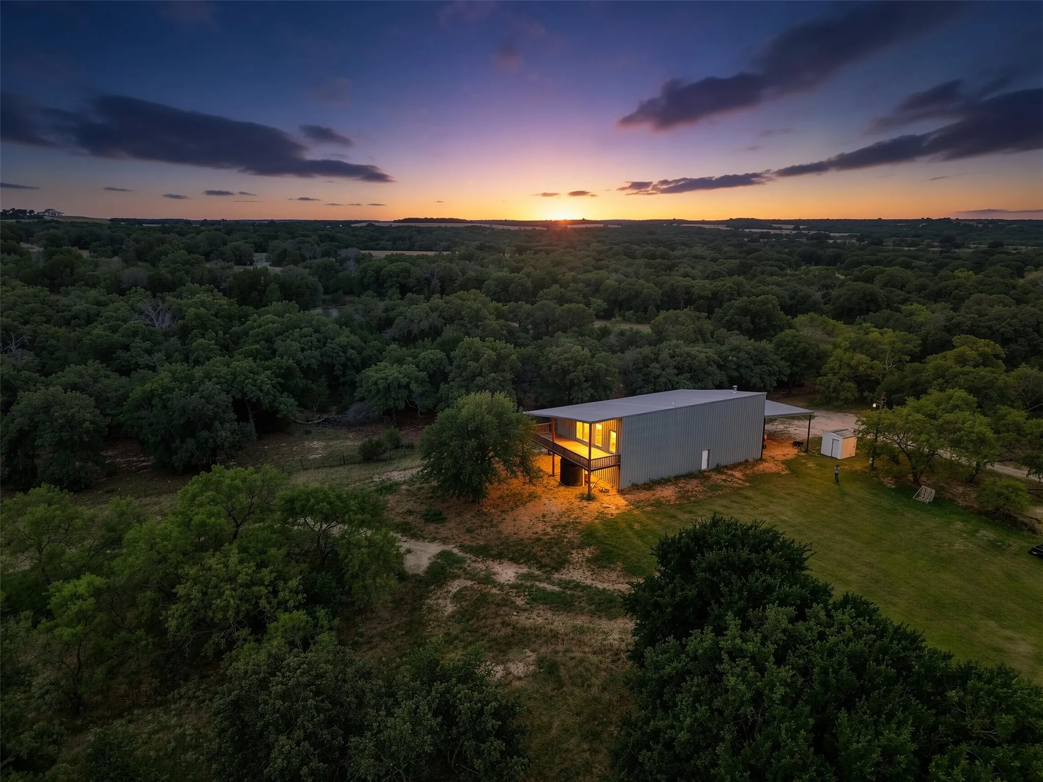 Farm For Sale in Hood County , 10405 Lipan Highway, Lipan, Texas 76462, 3 Bedroom, 2 Bathroom, Garage spaces, 1,200 Sqft, built in 2010, mls#21303074, Real Estate Agent in Lipan, Homes For Sale in Hood county, Homes For Sale in Lipan, Realtor in Lipan Texas, Real Estate Brokerage Independent Realty Texas, Luminita Cordes Realtor