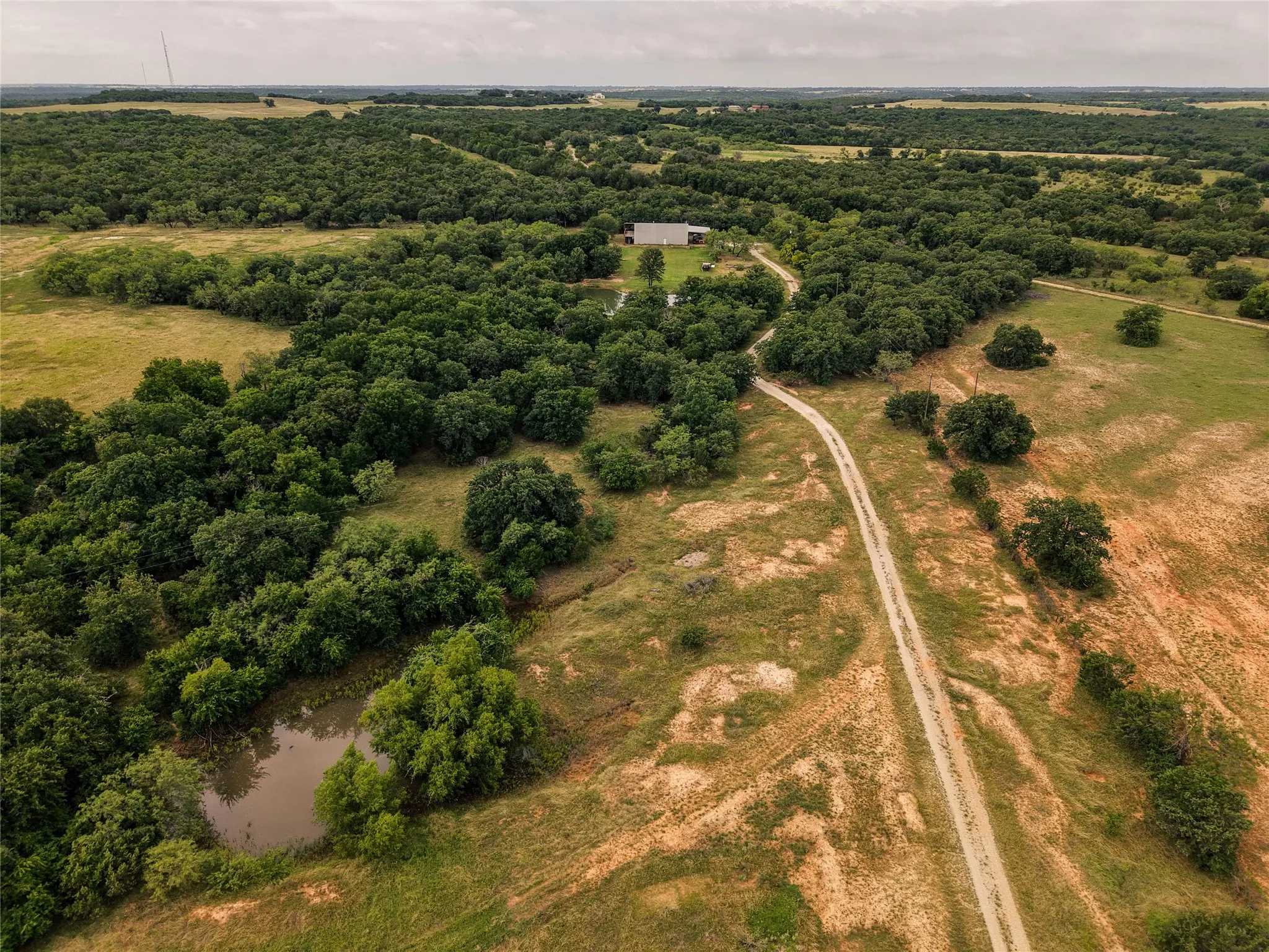 Farm For Sale in Hood County , 10405 Lipan Highway, Lipan, Texas 76462, 3 Bedroom, 2 Bathroom, Garage spaces, 1,200 Sqft, built in 2010, mls#21303074, Real Estate Agent in Lipan, Homes For Sale in Hood county, Homes For Sale in Lipan, Realtor in Lipan Texas, Real Estate Brokerage Independent Realty Texas, Luminita Cordes Realtor