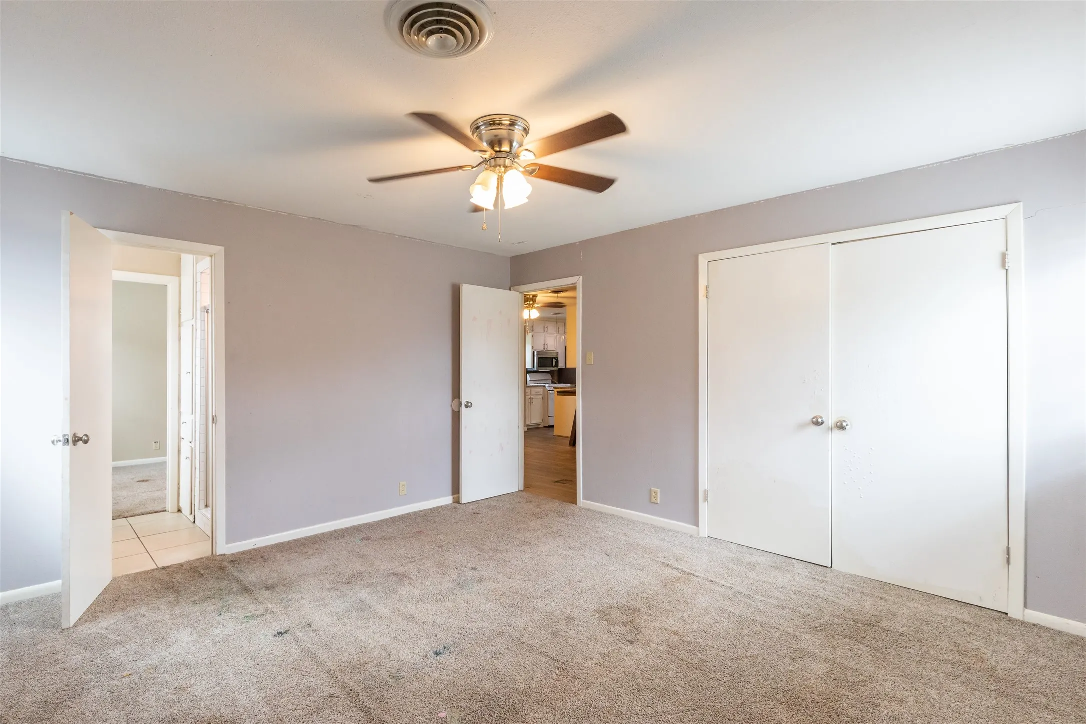 Single Family Residence For Sale in Taylor County , 4701 S 5th Street, Abilene, Texas 79605, 4 Bedroom, 2 Bathroom, Garage spaces, 1,470 Sqft, built in 1961, mls#21282976, Real Estate Agent in Abilene, Homes For Sale in Taylor county, Homes For Sale in Abilene, Realtor in Abilene Texas, Real Estate Brokerage Independent Realty Texas, Luminita Cordes Realtor
