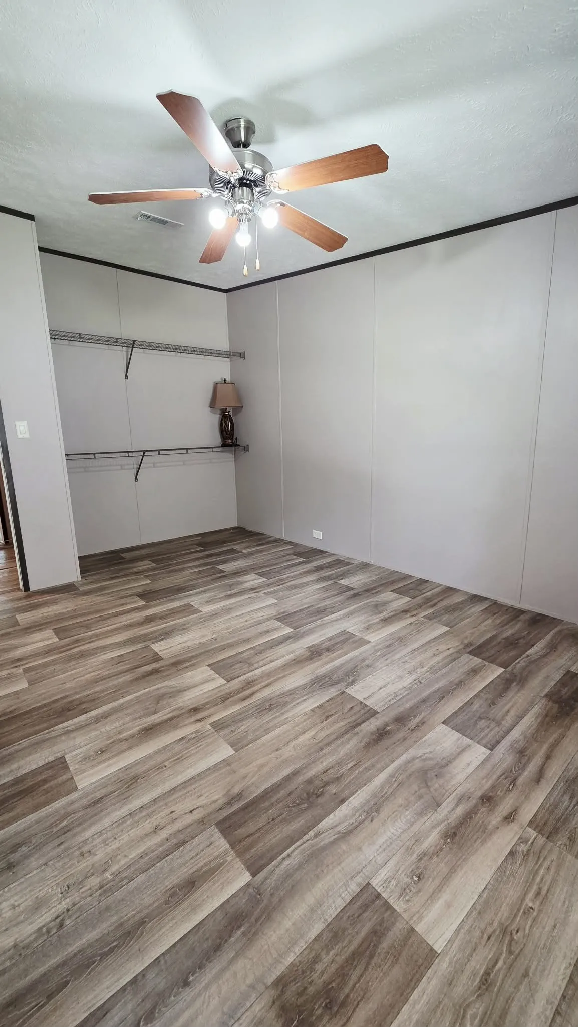 Manufactured Home For Sale in Grayson County , 45 Bravo Road, Pottsboro, Texas 75076, 4 Bedroom, 2 Bathroom, Garage spaces, 1,664 Sqft, built in 2023, mls#21301475, Real Estate Agent in Pottsboro, Homes For Sale in Grayson county, Homes For Sale in Pottsboro, Realtor in Pottsboro Texas, Real Estate Brokerage Independent Realty Texas, Luminita Cordes Realtor