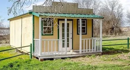 Business For Sale in Parker County , 1930-1B Old Mineral Wells Highway, Weatherford, Texas 76088, 0, 0, Garage spaces, 0 Sqft, built in 2001, Price $899,900, mls#21243352, Real Estate Agent in Weatherford, Homes For Sale in Parker county, Homes For Sale in Weatherford, Realtor in Weatherford Texas, Real Estate Brokerage Independent Realty Texas, Luminita Cordes Realtor