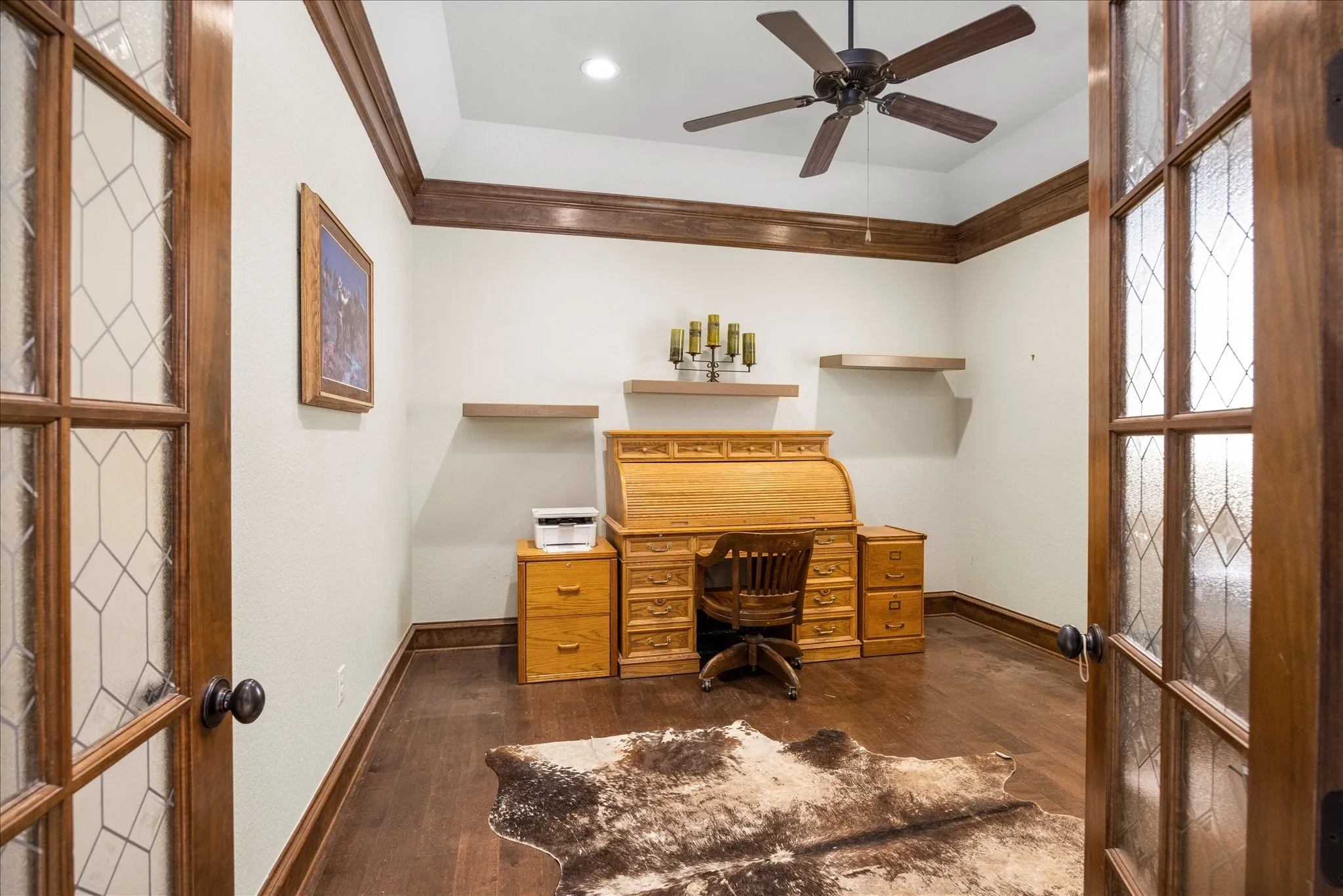 Single Family Residence For Sale in Hood County , 1011 Sunset Bay Court, Granbury, Texas 76048, 4 Bedroom, 3 Bathroom, 3 Garage spaces, 3,022 Sqft, built in 2011, mls#21303053, Real Estate Agent in Granbury, Homes For Sale in Hood county, Homes For Sale in Granbury, Realtor in Granbury Texas, Real Estate Brokerage Independent Realty Texas, Luminita Cordes Realtor