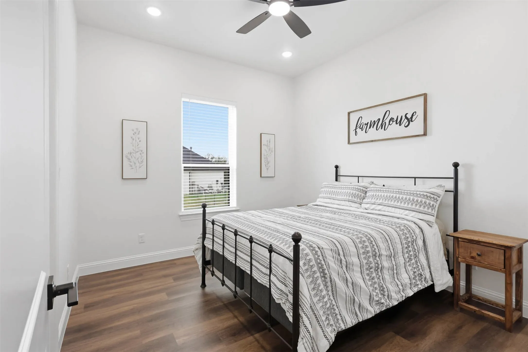Bedroom 3 with no carpet