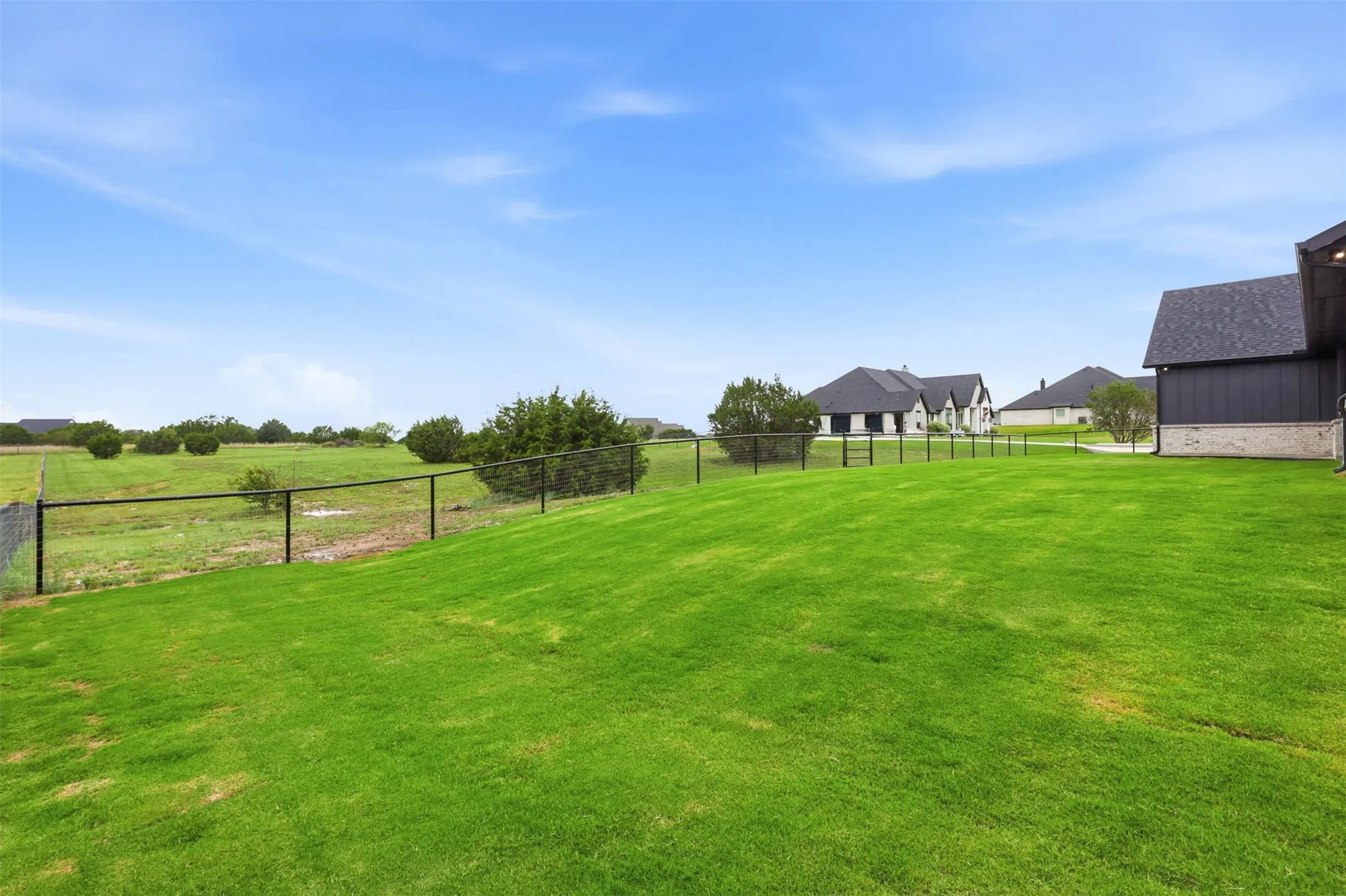 Single Family Residence For Sale in Parker County , 1034 Kingsley Court, Weatherford, Texas 76087, 4 Bedroom, 3 Bathroom, 3 Garage spaces, 2,430 Sqft, built in 2026, mls#21303222, Real Estate Agent in Weatherford, Homes For Sale in Parker county, Homes For Sale in Weatherford, Realtor in Weatherford Texas, Real Estate Brokerage Independent Realty Texas, Luminita Cordes Realtor