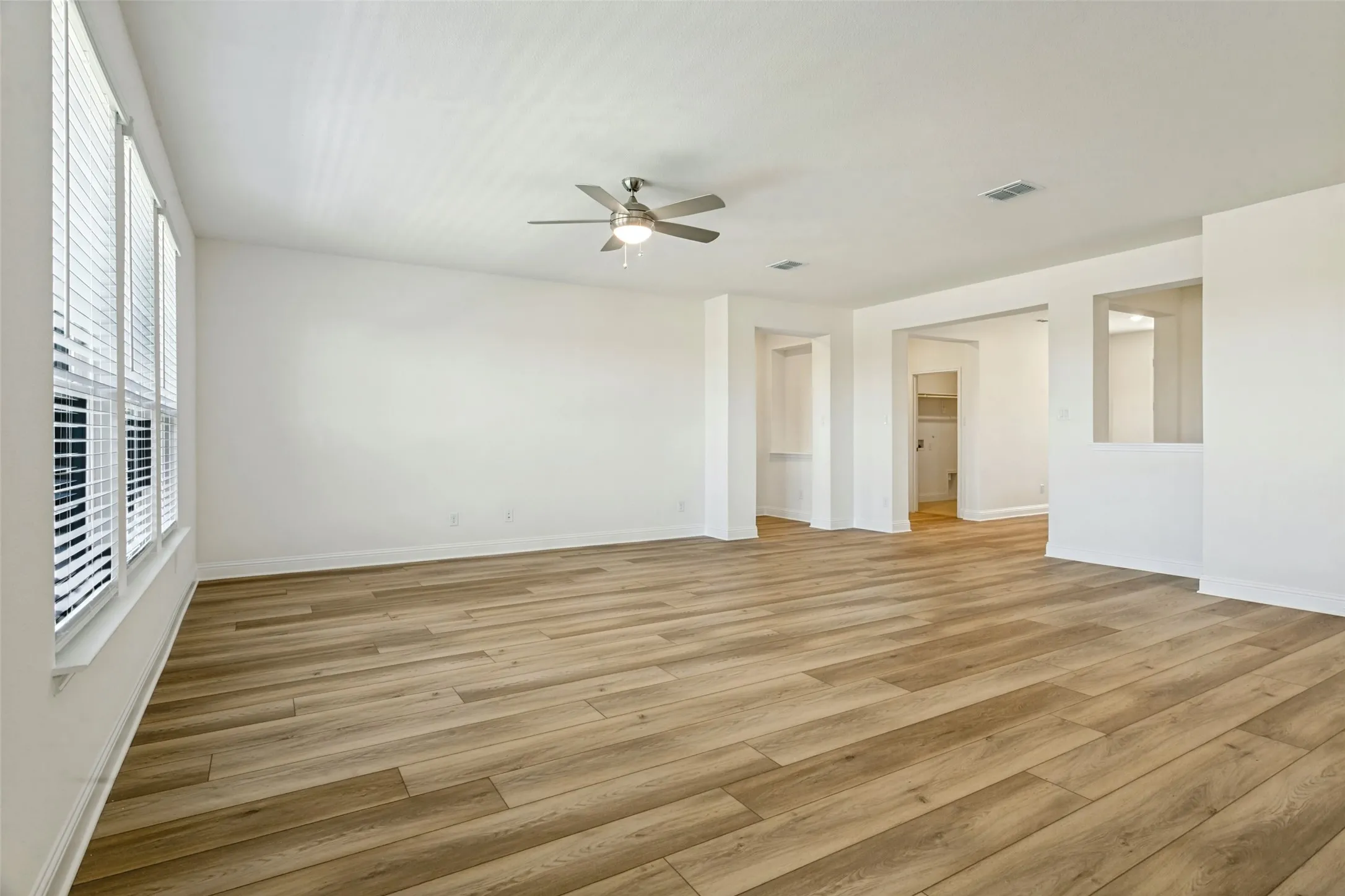 Single Family Residence For Sale in Denton County , 116 Hudson Lane, Justin, Texas 76247, 3 Bedroom, 2 Bathroom, 2 Garage spaces, 2,325 Sqft, built in 2026, mls#21302485, Real Estate Agent in Justin, Homes For Sale in Denton county, Homes For Sale in Justin, Realtor in Justin Texas, Real Estate Brokerage Independent Realty Texas, Luminita Cordes Realtor