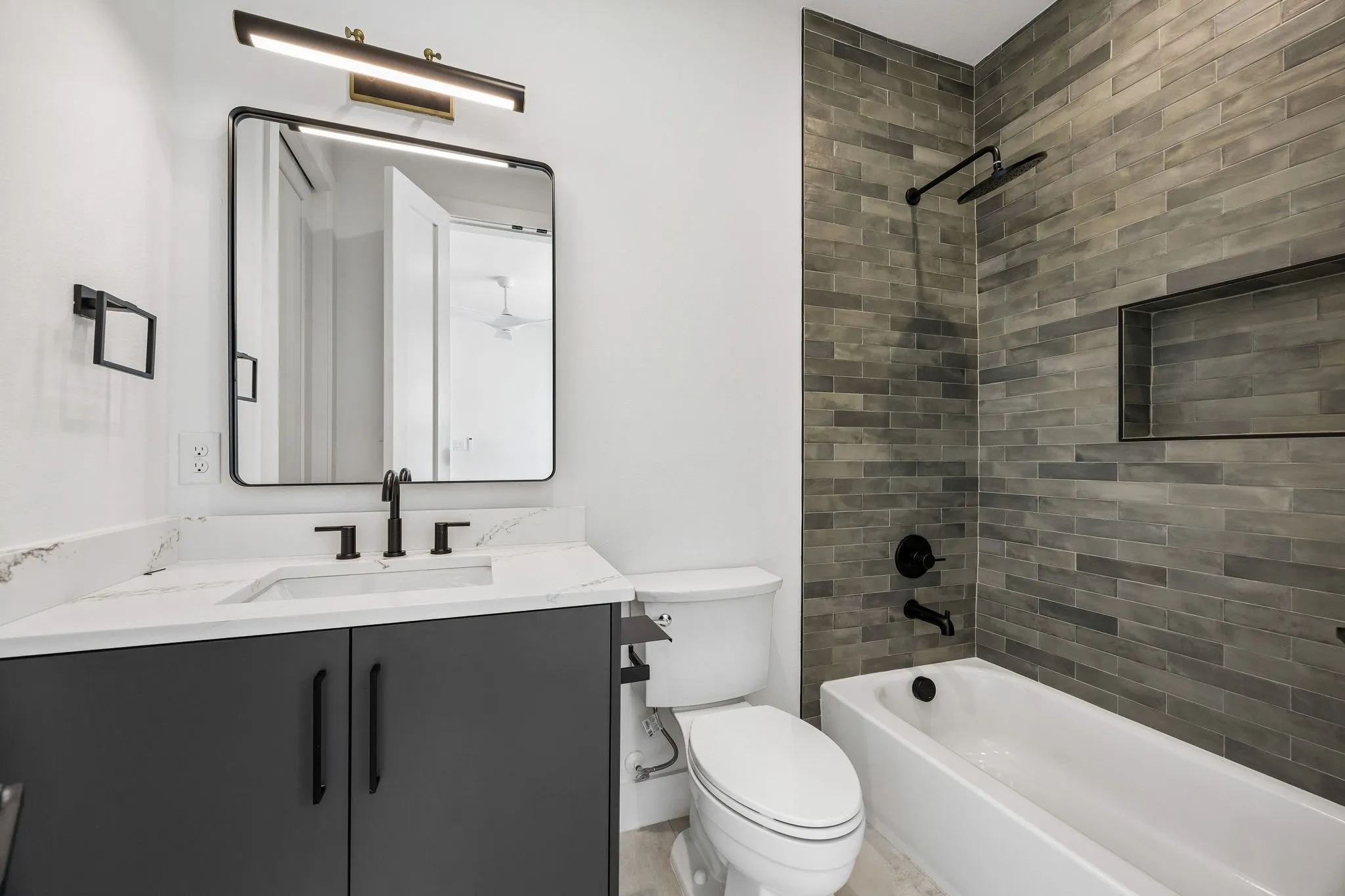 Condominium For Sale in Dallas County , 4719 Manett Street 103, Dallas, Texas 75204, 3 Bedroom, 4 Bathroom, 2 Garage spaces, 2,100 Sqft, built in 2026, mls#21297646, Real Estate Agent in Dallas, Homes For Sale in Dallas county, Homes For Sale in Dallas, Realtor in Dallas Texas, Real Estate Brokerage Independent Realty Texas, Luminita Cordes Realtor