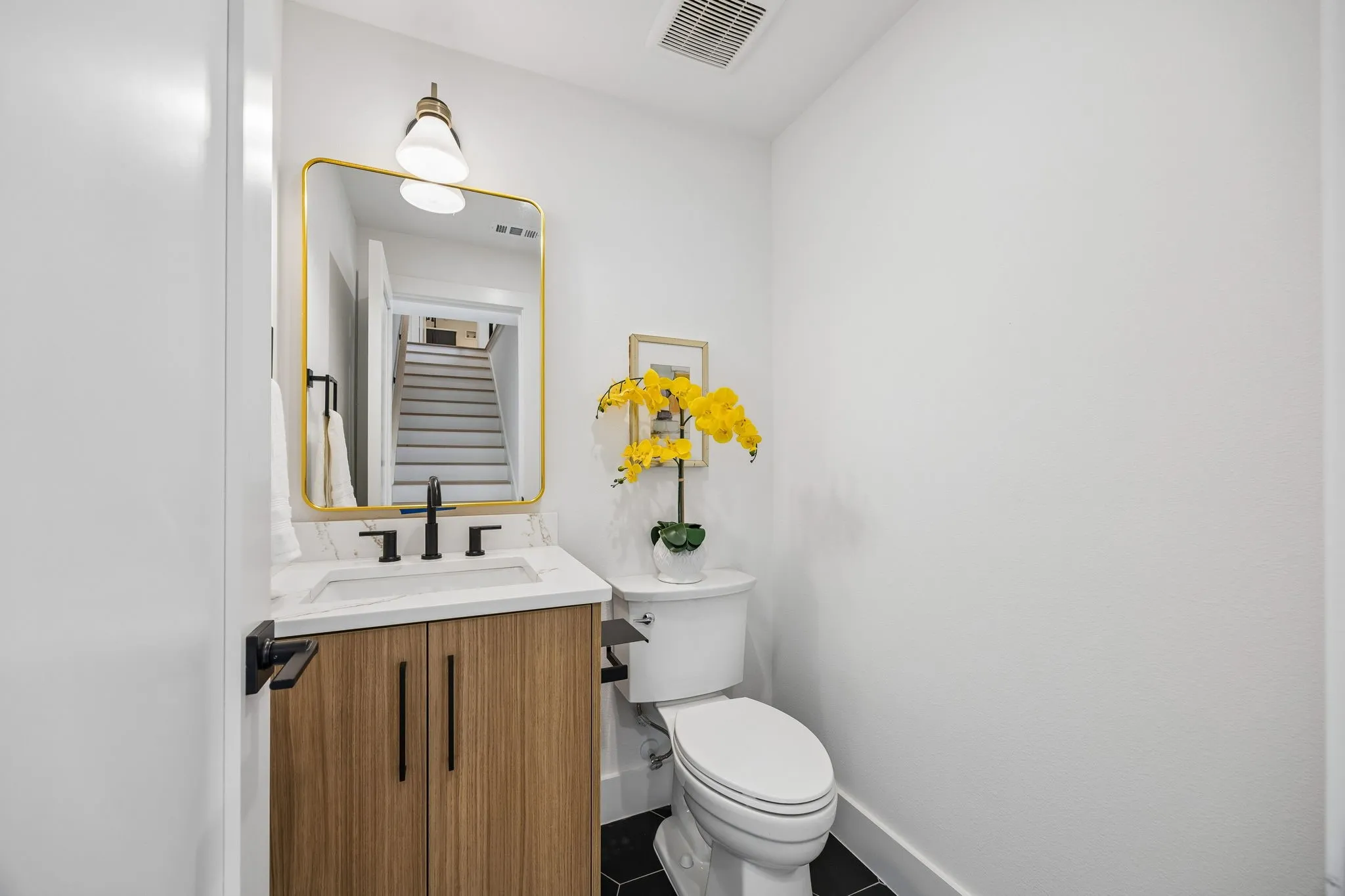 Condominium For Sale in Dallas County , 4719 Manett Street 103, Dallas, Texas 75204, 3 Bedroom, 4 Bathroom, 2 Garage spaces, 2,100 Sqft, built in 2026, mls#21297646, Real Estate Agent in Dallas, Homes For Sale in Dallas county, Homes For Sale in Dallas, Realtor in Dallas Texas, Real Estate Brokerage Independent Realty Texas, Luminita Cordes Realtor