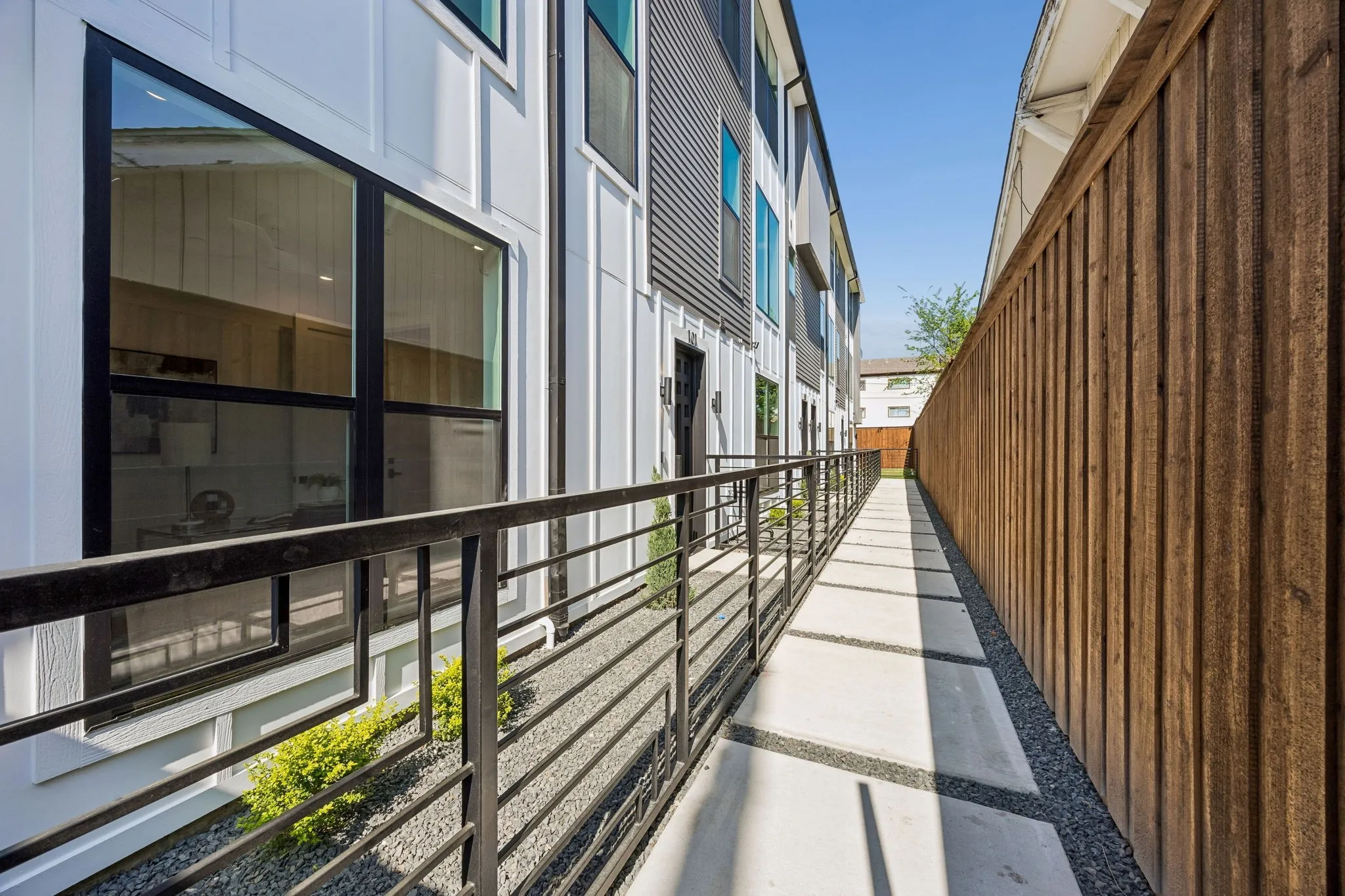 Condominium For Sale in Dallas County , 4719 Manett Street 103, Dallas, Texas 75204, 3 Bedroom, 4 Bathroom, 2 Garage spaces, 2,100 Sqft, built in 2026, mls#21297646, Real Estate Agent in Dallas, Homes For Sale in Dallas county, Homes For Sale in Dallas, Realtor in Dallas Texas, Real Estate Brokerage Independent Realty Texas, Luminita Cordes Realtor