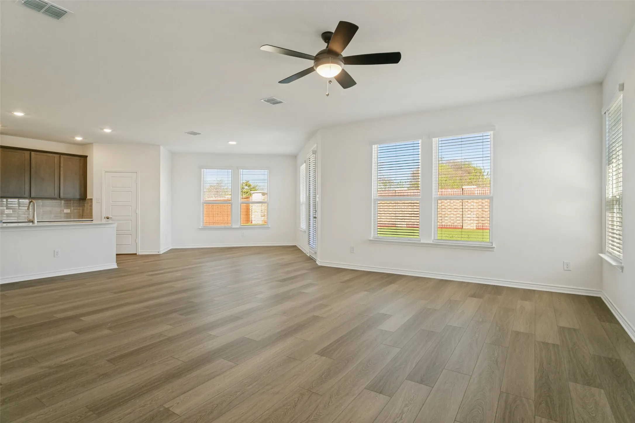 Single Family Residence For Sale in Denton County , 154 Hudson Lane, Justin, Texas 76247, 4 Bedroom, 2 Bathroom, 2 Garage spaces, 2,663 Sqft, built in 2026, mls#21302553, Real Estate Agent in Justin, Homes For Sale in Denton county, Homes For Sale in Justin, Realtor in Justin Texas, Real Estate Brokerage Independent Realty Texas, Luminita Cordes Realtor