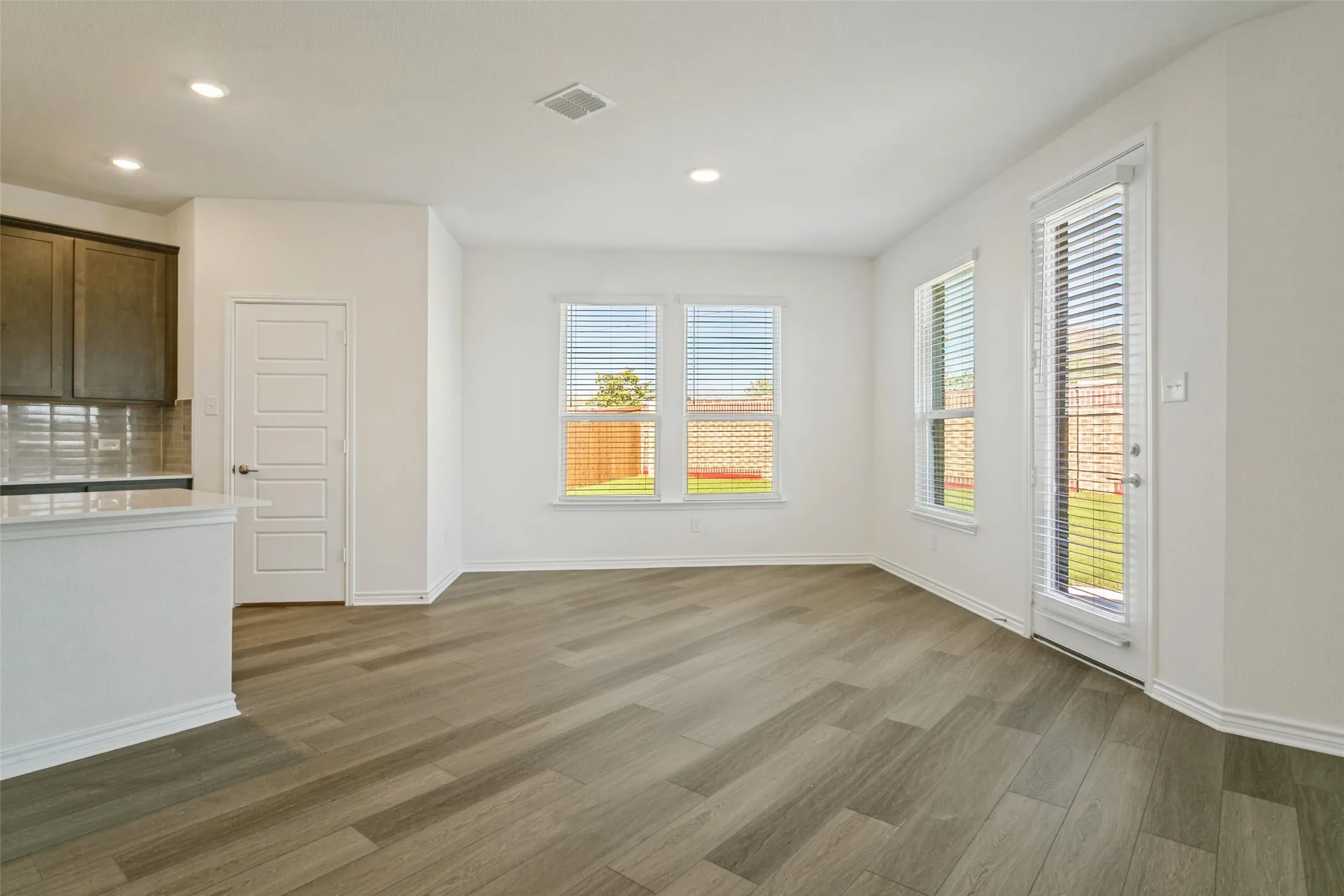 Single Family Residence For Sale in Denton County , 154 Hudson Lane, Justin, Texas 76247, 4 Bedroom, 2 Bathroom, 2 Garage spaces, 2,663 Sqft, built in 2026, mls#21302553, Real Estate Agent in Justin, Homes For Sale in Denton county, Homes For Sale in Justin, Realtor in Justin Texas, Real Estate Brokerage Independent Realty Texas, Luminita Cordes Realtor