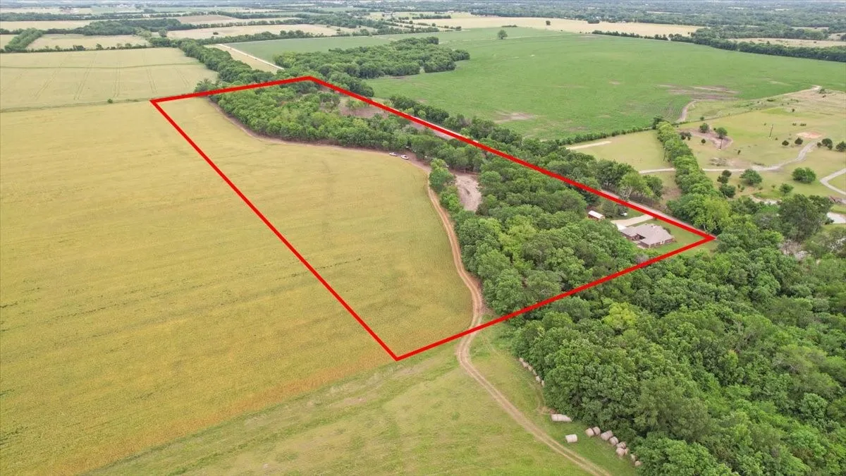 Unimproved Land For Sale in Grayson County , 000 Jameson, Van Alstyne, Texas 75495, 0, 0, Garage spaces, 0 Sqft, built in 0, Price $715,000, mls#21303253, Real Estate Agent in Van Alstyne, Homes For Sale in Grayson county, Homes For Sale in Van Alstyne, Realtor in Van Alstyne Texas, Real Estate Brokerage Independent Realty Texas, Luminita Cordes Realtor