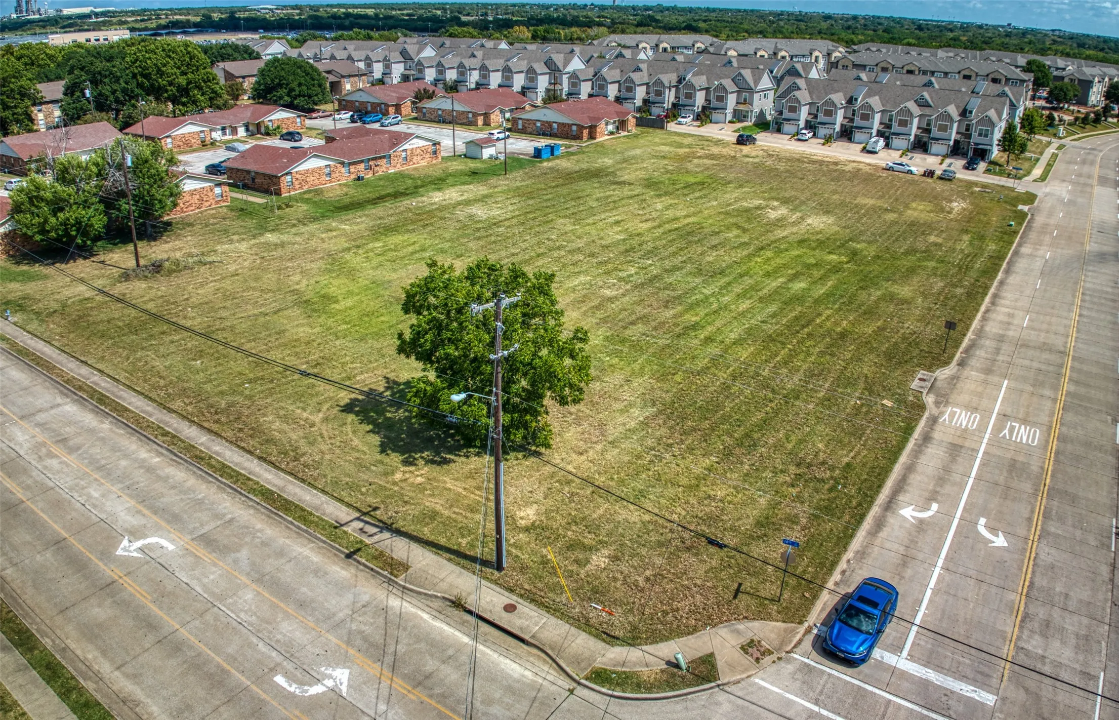 Unimproved Land For Sale in Ellis County , TBD 14th Street, Midlothian, Texas 76065, 0, 0, Garage spaces, 0 Sqft, built in 1900, Price $990,000, mls#21301339, Real Estate Agent in Midlothian, Homes For Sale in Ellis county, Homes For Sale in Midlothian, Realtor in Midlothian Texas, Real Estate Brokerage Independent Realty Texas, Luminita Cordes Realtor