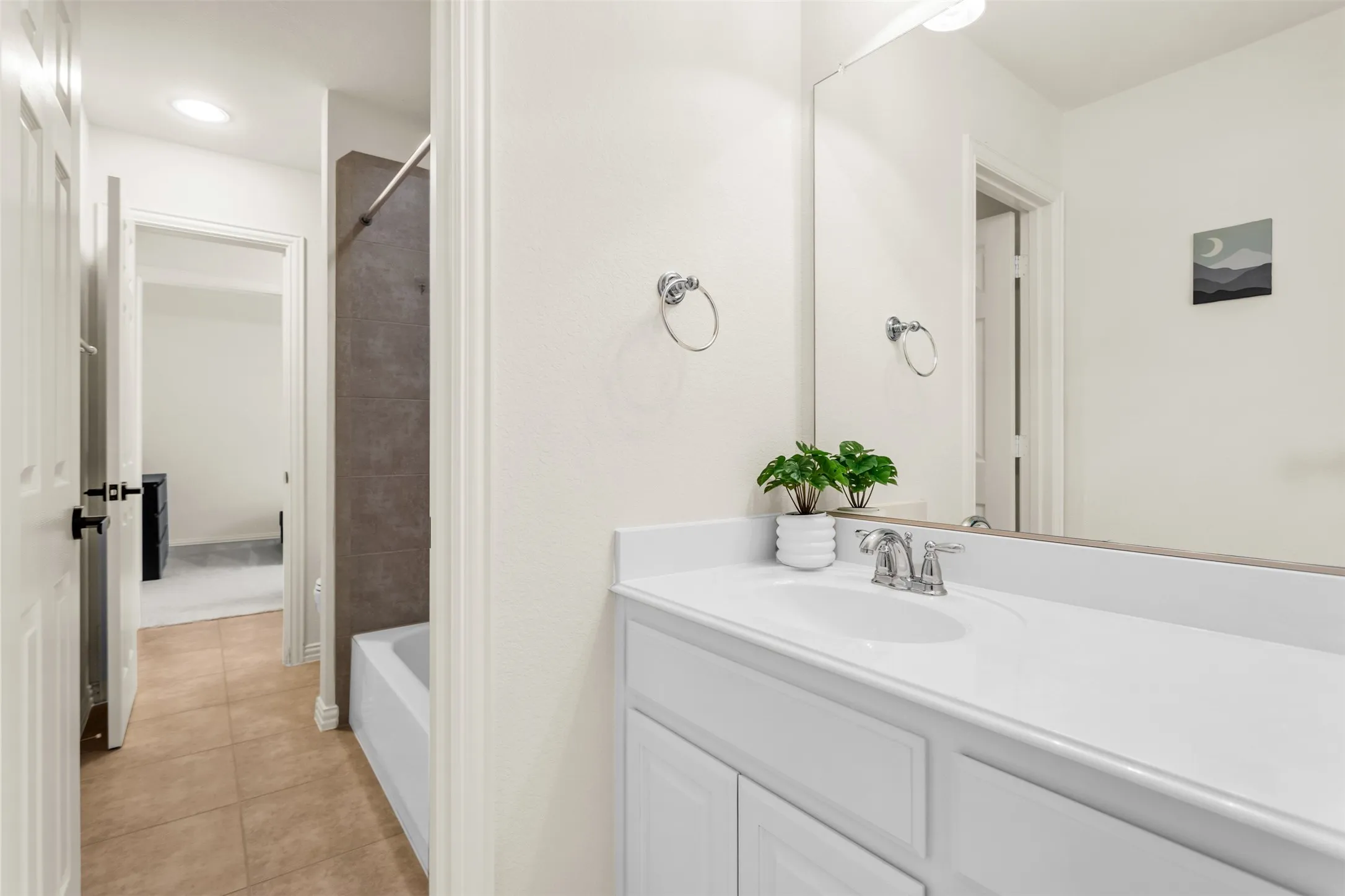 Jack & Jill bathroom