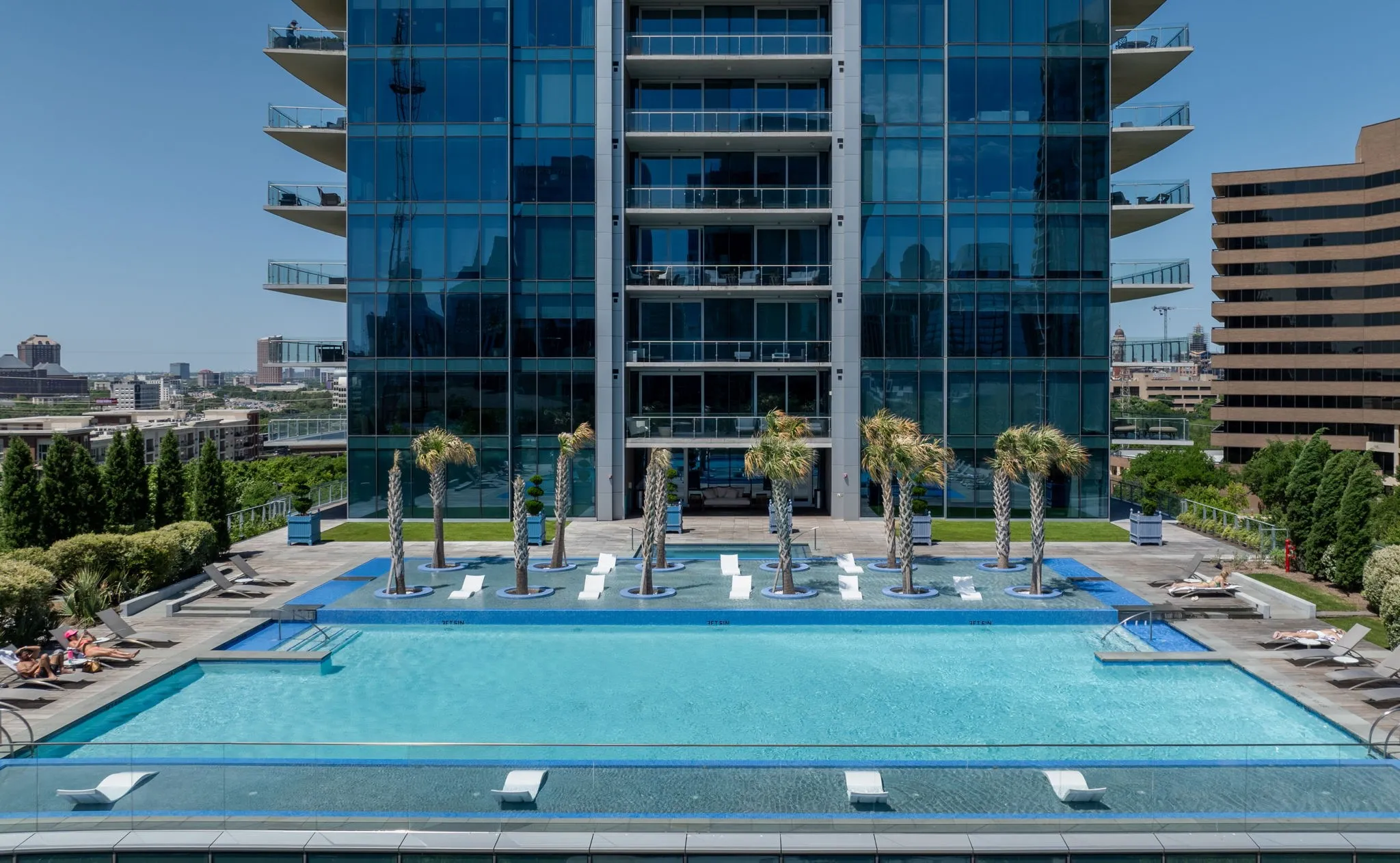 Condominium For Sale in Dallas County , 3130 N Harwood Street 1702, Dallas, Texas 75201, 2 Bedroom, 3 Bathroom, 2 Garage spaces, 1,527 Sqft, built in 2015, mls#21283070, Real Estate Agent in Dallas, Homes For Sale in Dallas county, Homes For Sale in Dallas, Realtor in Dallas Texas, Real Estate Brokerage Independent Realty Texas, Luminita Cordes Realtor
