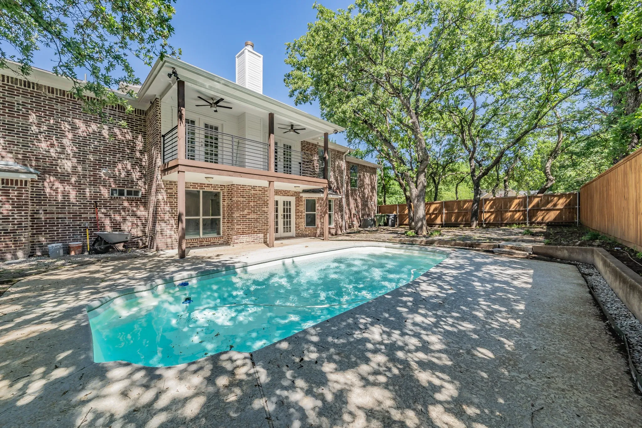 Single Family Residence For Sale in Tarrant County , 2815 Perkins Road, Arlington, Texas 76016, 5 Bedroom, 4 Bathroom, 2 Garage spaces, 4,034 Sqft, built in 1985, mls#21303231, Real Estate Agent in Arlington, Homes For Sale in Tarrant county, Homes For Sale in Arlington, Realtor in Arlington Texas, Real Estate Brokerage Independent Realty Texas, Luminita Cordes Realtor