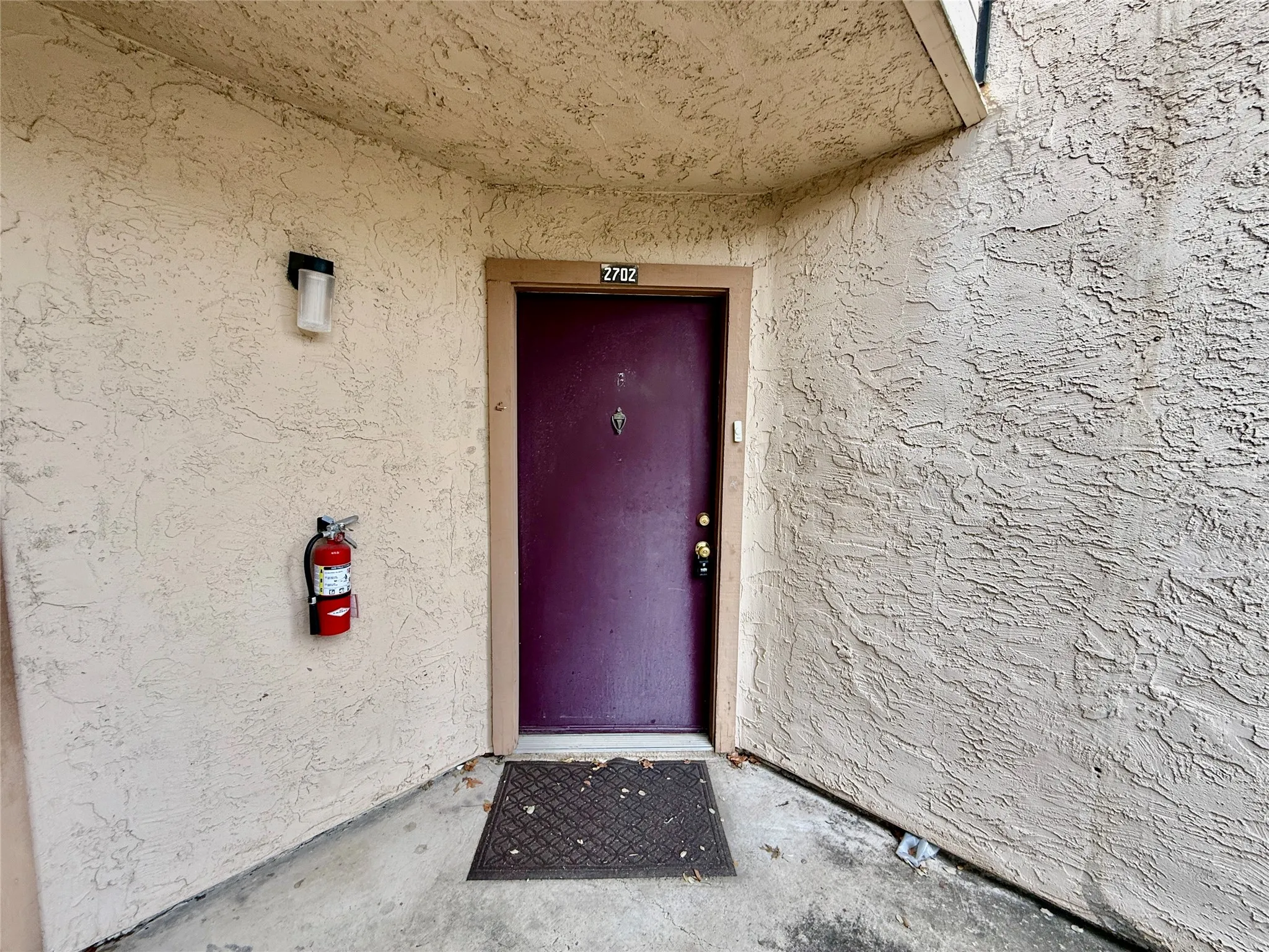 Condominium For Rent in Dallas County , 12480 Abrams Road 2702, Dallas, Texas 75243, 1 Bedroom, 1 Bathroom, Garage spaces, 779 Sqft, built in 1982, mls#21303300, Real Estate Agent in Dallas, Homes For Rent in Dallas county, Homes For Rent in Dallas, Realtor in Dallas Texas, Real Estate Brokerage Independent Realty Texas, Luminita Cordes Realtor