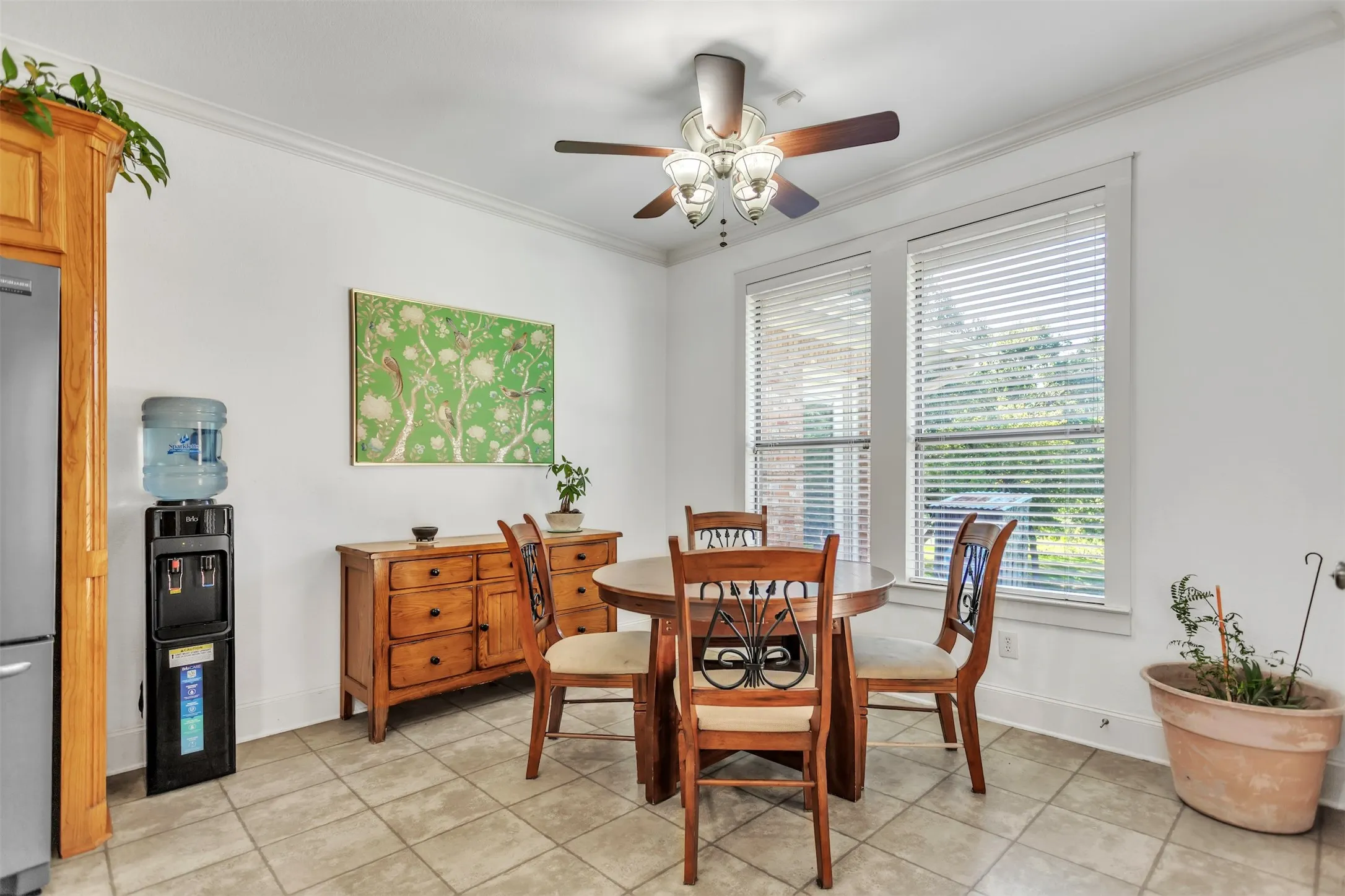 Single Family Residence For Sale in Dallas County , 218 New Market Road, Mesquite, Texas 75149, 4 Bedroom, 4 Bathroom, 2 Garage spaces, 2,855 Sqft, built in 2002, Price $624,999, mls#21233295, Real Estate Agent in Mesquite, Homes For Sale in Dallas county, Homes For Sale in Mesquite, Realtor in Mesquite Texas, Real Estate Brokerage Independent Realty Texas, Luminita Cordes Realtor