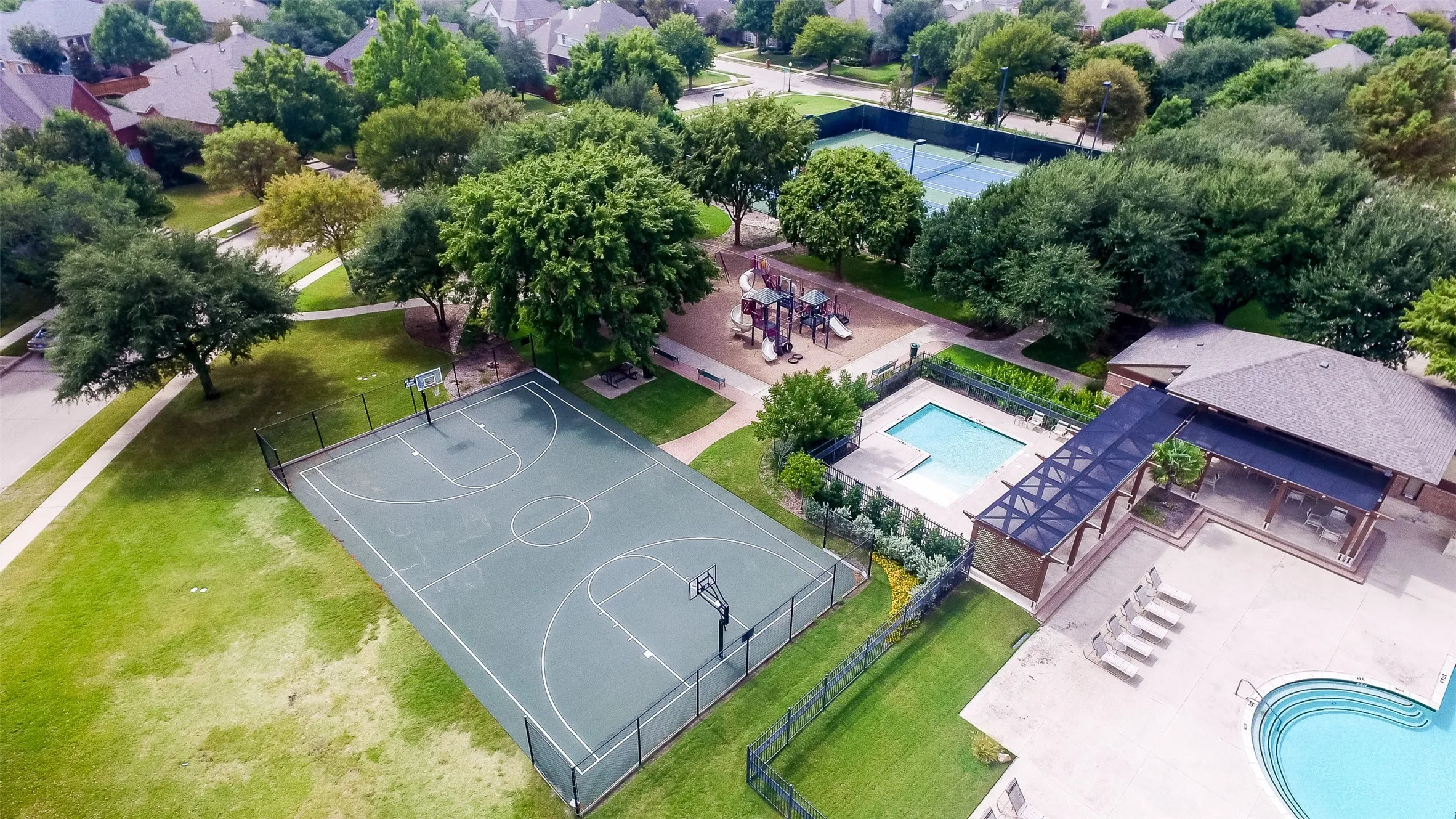 Single Family Residence For Sale in Collin County , 3708 Stockport Drive, Plano, Texas 75025, 4 Bedroom, 4 Bathroom, 2 Garage spaces, 3,010 Sqft, built in 1994, mls#21301667, Real Estate Agent in Plano, Homes For Sale in Collin county, Homes For Sale in Plano, Realtor in Plano Texas, Real Estate Brokerage Independent Realty Texas, Luminita Cordes Realtor