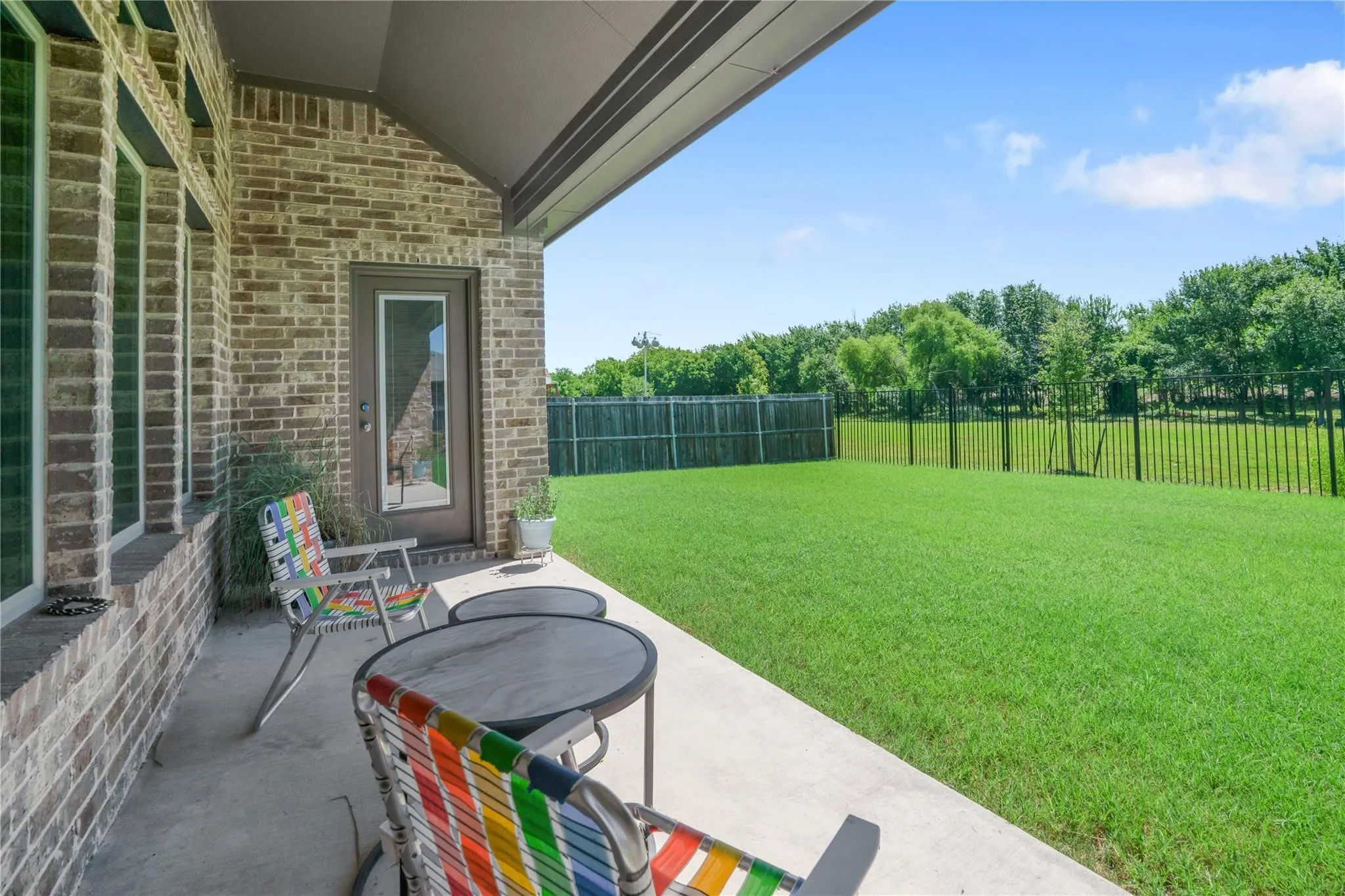 Single Family Residence For Sale in Kaufman County , 276 Goliad Trail, Forney, Texas 75126, 4 Bedroom, 3 Bathroom, 3 Garage spaces, 3,374 Sqft, built in 2017, mls#21303313, Real Estate Agent in Forney, Homes For Sale in Kaufman county, Homes For Sale in Forney, Realtor in Forney Texas, Real Estate Brokerage Independent Realty Texas, Luminita Cordes Realtor