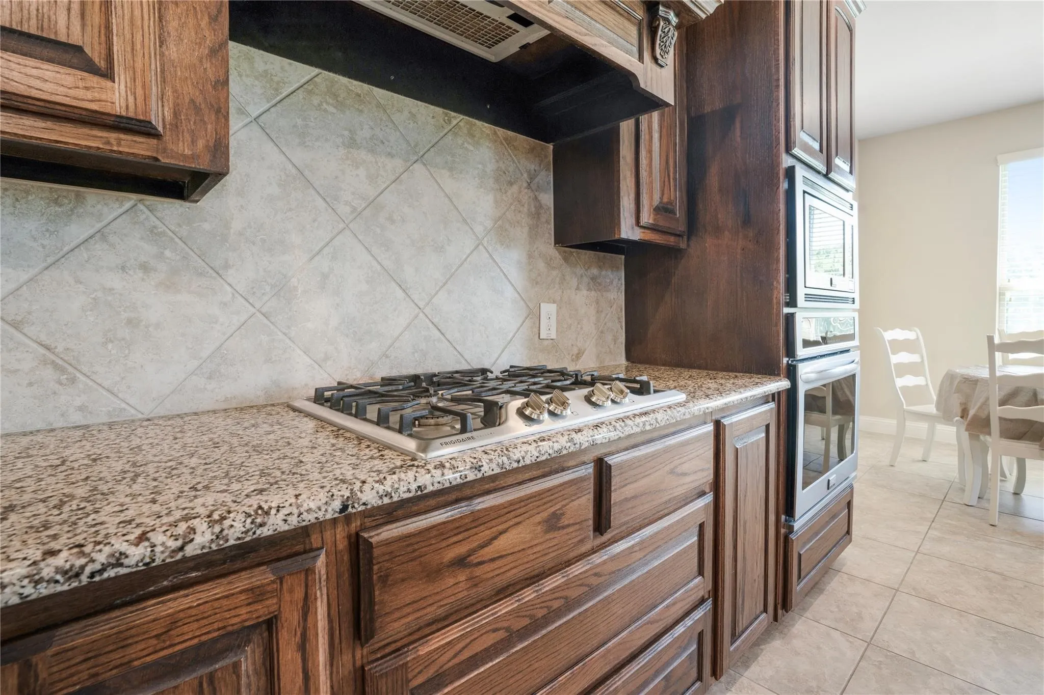 Single Family Residence For Sale in Kaufman County , 276 Goliad Trail, Forney, Texas 75126, 4 Bedroom, 3 Bathroom, 3 Garage spaces, 3,374 Sqft, built in 2017, mls#21303313, Real Estate Agent in Forney, Homes For Sale in Kaufman county, Homes For Sale in Forney, Realtor in Forney Texas, Real Estate Brokerage Independent Realty Texas, Luminita Cordes Realtor