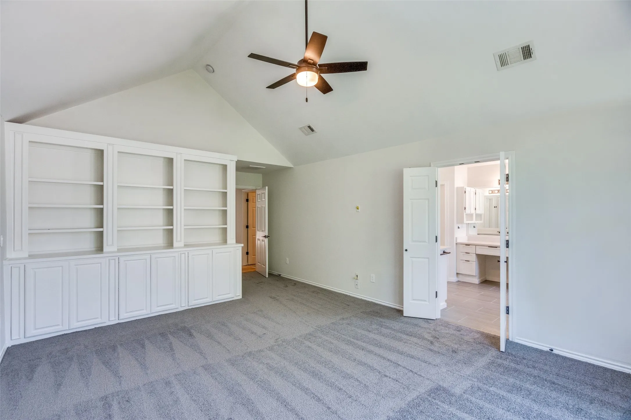 Single Family Residence For Sale in Collin County , 6032 Ainsdale Court, Dallas, Texas 75252, 4 Bedroom, 3 Bathroom, 2 Garage spaces, 2,387 Sqft, built in 1994, mls#21295100, Real Estate Agent in Dallas, Homes For Sale in Collin county, Homes For Sale in Dallas, Realtor in Dallas Texas, Real Estate Brokerage Independent Realty Texas, Luminita Cordes Realtor