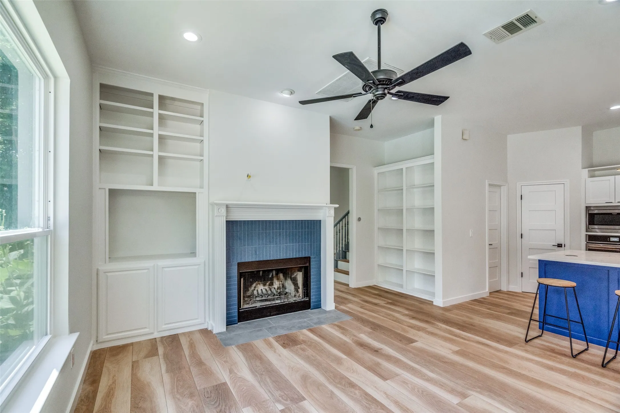 Single Family Residence For Sale in Collin County , 6032 Ainsdale Court, Dallas, Texas 75252, 4 Bedroom, 3 Bathroom, 2 Garage spaces, 2,387 Sqft, built in 1994, mls#21295100, Real Estate Agent in Dallas, Homes For Sale in Collin county, Homes For Sale in Dallas, Realtor in Dallas Texas, Real Estate Brokerage Independent Realty Texas, Luminita Cordes Realtor