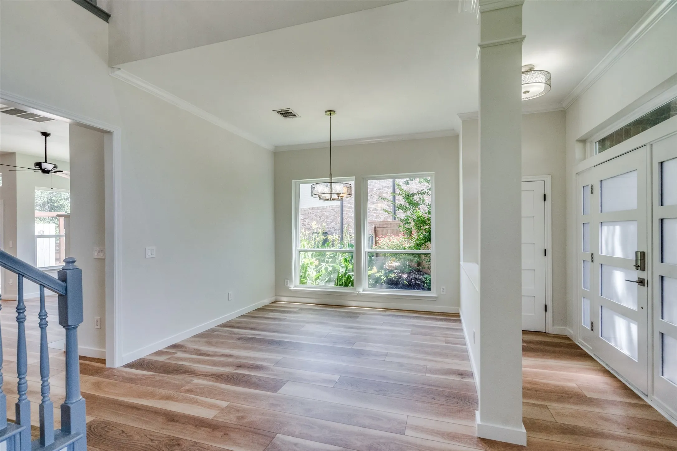 Single Family Residence For Sale in Collin County , 6032 Ainsdale Court, Dallas, Texas 75252, 4 Bedroom, 3 Bathroom, 2 Garage spaces, 2,387 Sqft, built in 1994, mls#21295100, Real Estate Agent in Dallas, Homes For Sale in Collin county, Homes For Sale in Dallas, Realtor in Dallas Texas, Real Estate Brokerage Independent Realty Texas, Luminita Cordes Realtor