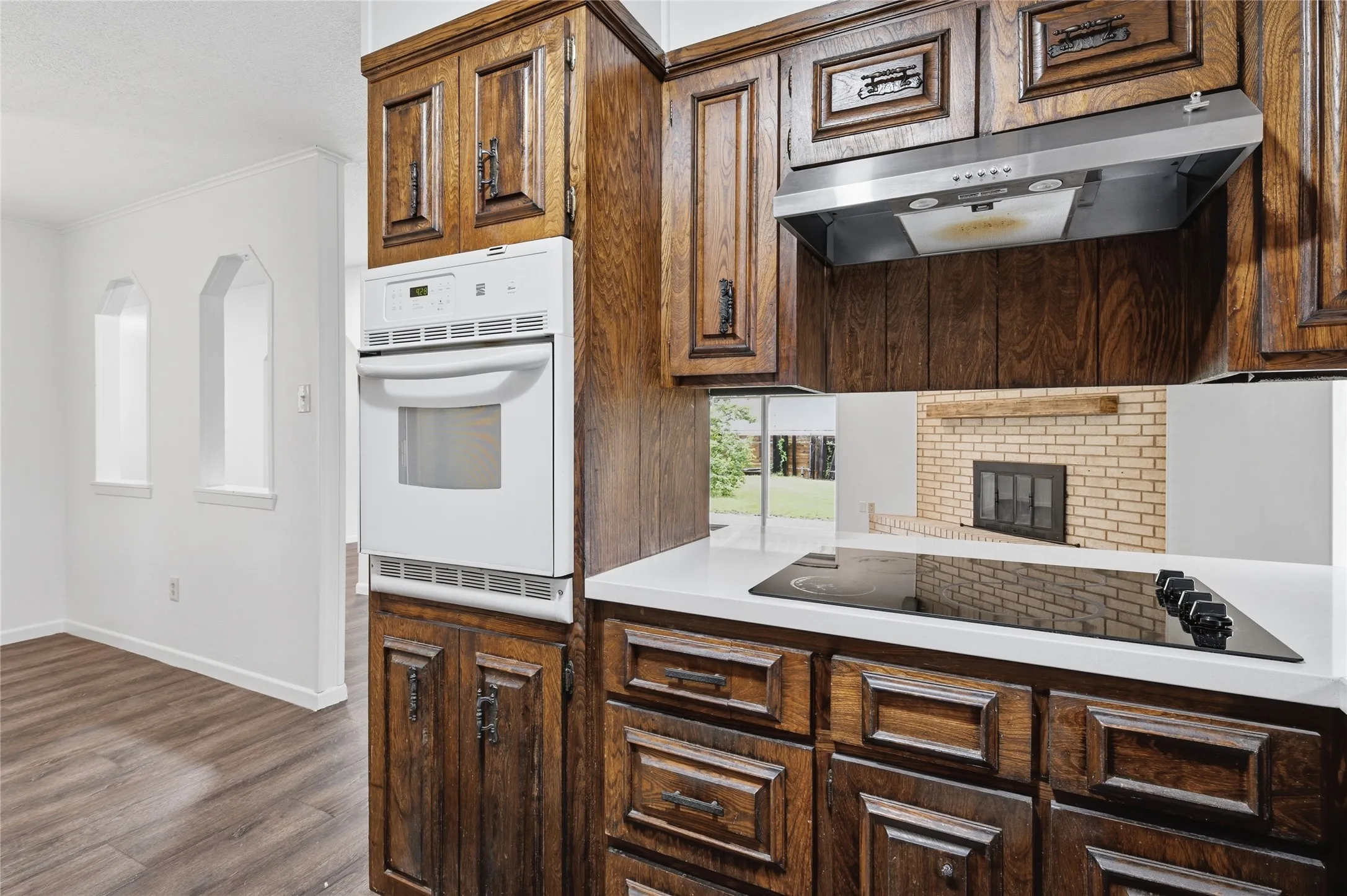 Single Family Residence For Sale in Mc Lennan County , 901 Rambler Drive, Waco, Texas 76710, 3 Bedroom, 2 Bathroom, 2 Garage spaces, 1,629 Sqft, built in 1971, mls#21302123, Real Estate Agent in Waco, Homes For Sale in Mc Lennan county, Homes For Sale in Waco, Realtor in Waco Texas, Real Estate Brokerage Independent Realty Texas, Luminita Cordes Realtor