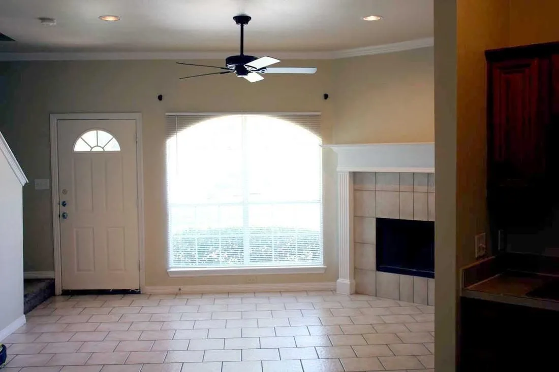 Quadruplex For Rent in Tarrant County , 400 Central Park Drive, Arlington, Texas 76014, 3 Bedrooms, 2 Bathrooms, 2 Garage spaces, 5,548 Sqft, built in 2004, Price $1,920, mls#21302752, Real Estate Agent in Arlington, Homes For Rent in Tarrant county, Homes For Rent in Arlington, Realtor in Arlington Texas, Real Estate Brokerage Independent Realty Texas, Luminita Cordes Realtor