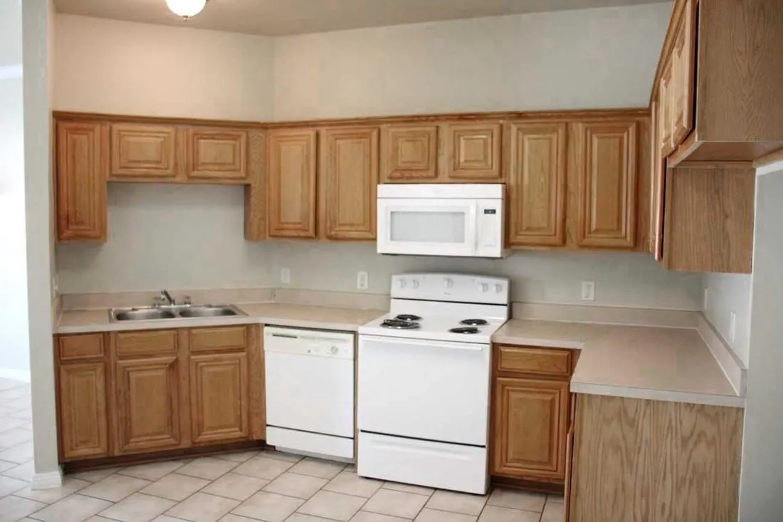 Quadruplex For Rent in Tarrant County , 400 Central Park Drive, Arlington, Texas 76014, 3 Bedrooms, 2 Bathrooms, 2 Garage spaces, 5,548 Sqft, built in 2004, Price $1,920, mls#21302752, Real Estate Agent in Arlington, Homes For Rent in Tarrant county, Homes For Rent in Arlington, Realtor in Arlington Texas, Real Estate Brokerage Independent Realty Texas, Luminita Cordes Realtor