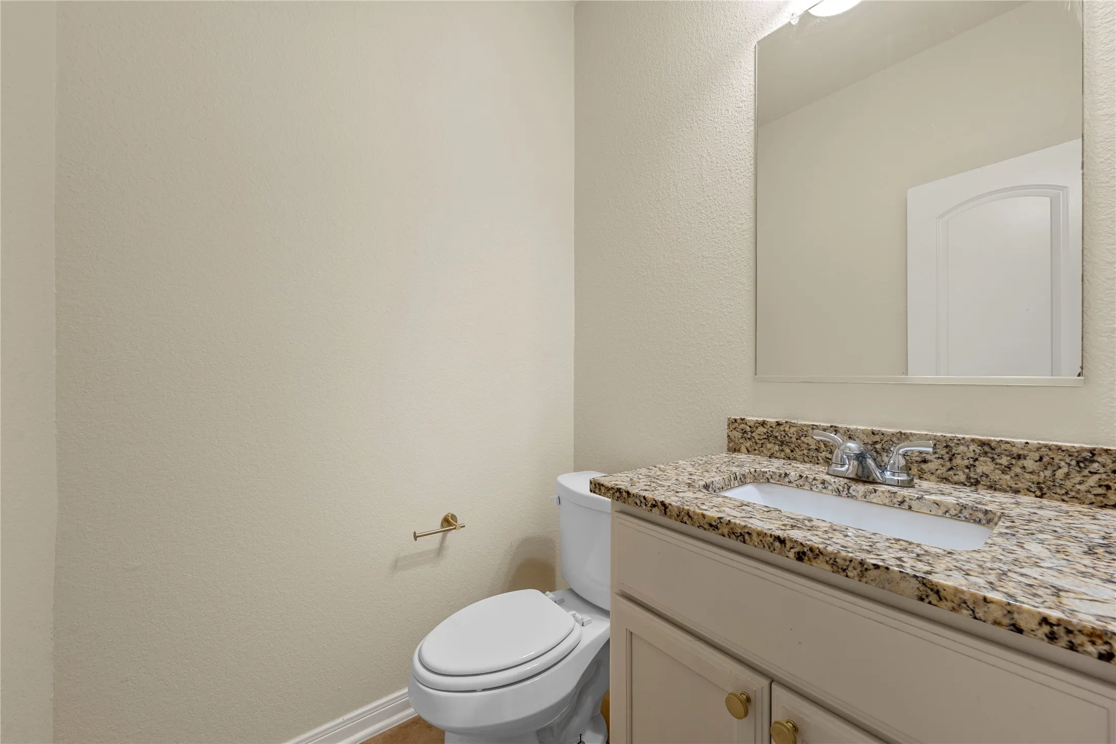Single Family Residence For Sale in Mc Lennan County , 10249 Biltmore Drive, Waco, Texas 76708, 5 Bedroom, 4 Bathroom, 2 Garage spaces, 2,485 Sqft, built in 2017, mls#21301387, Real Estate Agent in Waco, Homes For Sale in Mc Lennan county, Homes For Sale in Waco, Realtor in Waco Texas, Real Estate Brokerage Independent Realty Texas, Luminita Cordes Realtor