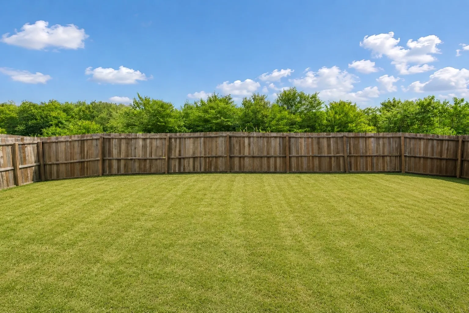 Single Family Residence For Sale in Kaufman County , 3416 Ibex Way, Crandall, Texas 75114, 3 Bedroom, 2 Bathroom, 2 Garage spaces, 1,330 Sqft, built in 2022, mls#21299819, Real Estate Agent in Crandall, Homes For Sale in Kaufman county, Homes For Sale in Crandall, Realtor in Crandall Texas, Real Estate Brokerage Independent Realty Texas, Luminita Cordes Realtor