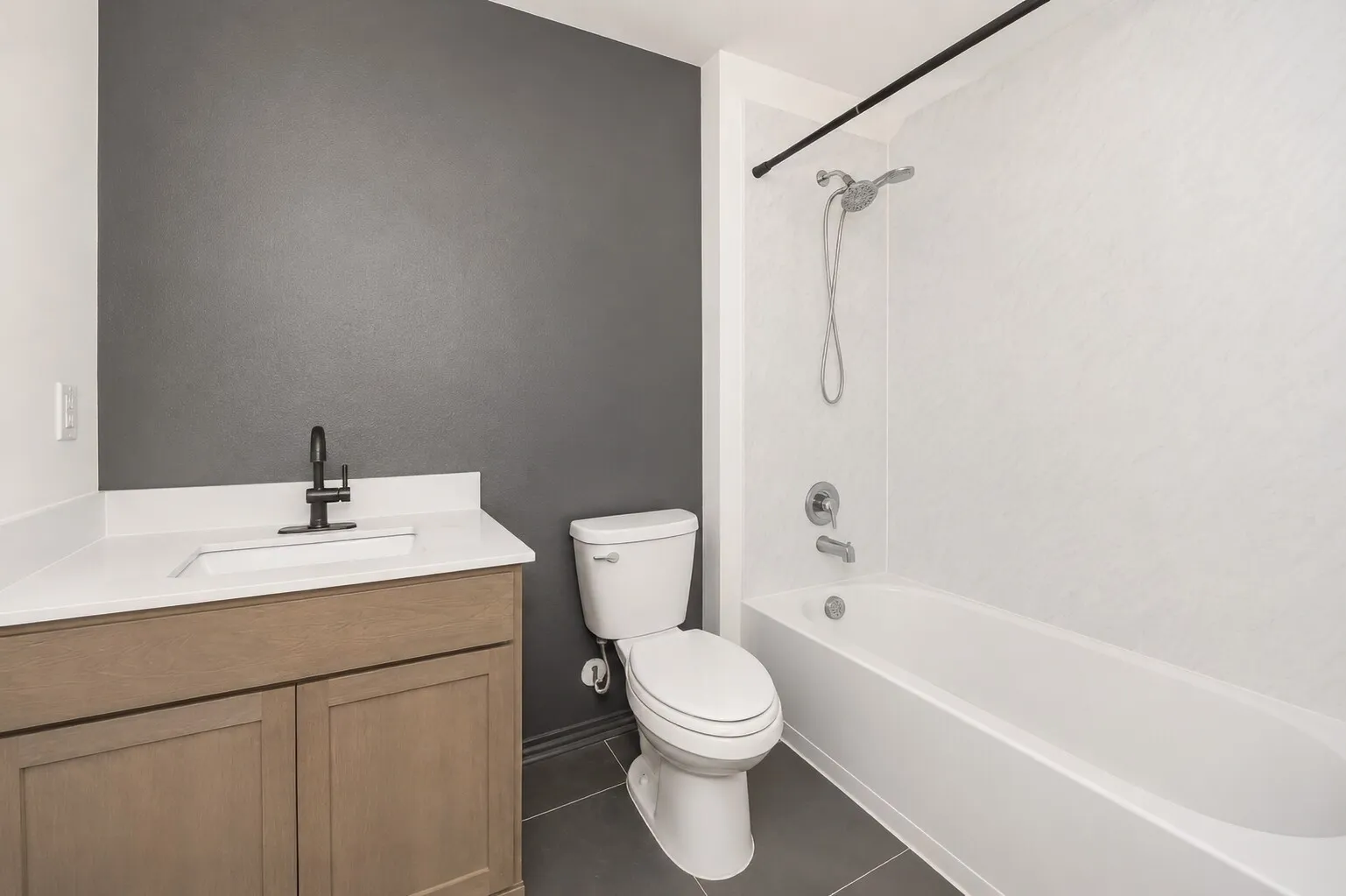 Single Family Residence For Sale in Kaufman County , 3416 Ibex Way, Crandall, Texas 75114, 3 Bedroom, 2 Bathroom, 2 Garage spaces, 1,330 Sqft, built in 2022, mls#21299819, Real Estate Agent in Crandall, Homes For Sale in Kaufman county, Homes For Sale in Crandall, Realtor in Crandall Texas, Real Estate Brokerage Independent Realty Texas, Luminita Cordes Realtor